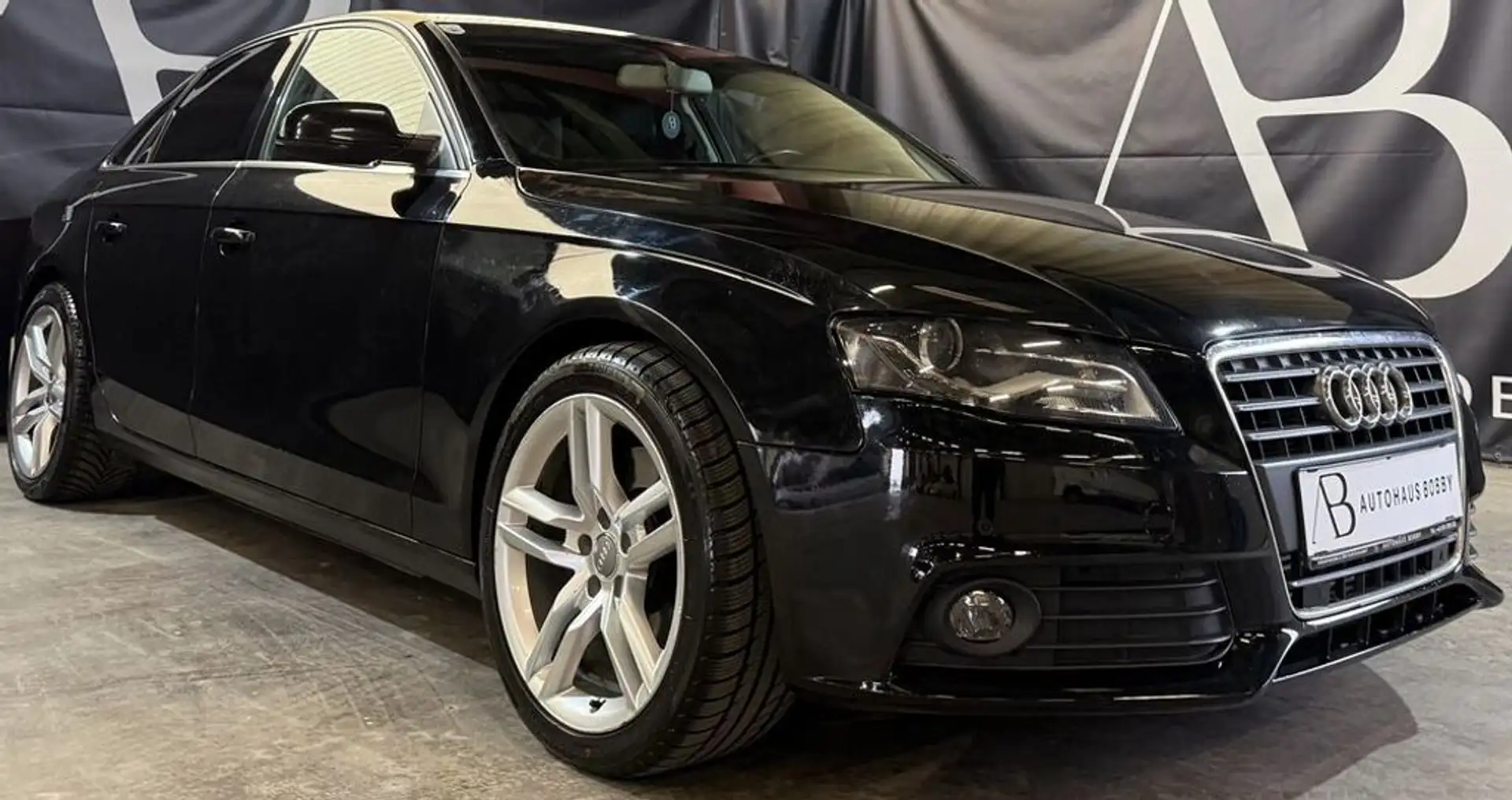 Audi A4 2,7 TDI Sport S-line Schwarz - 1