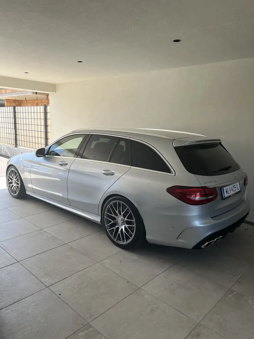 Mercedes-Benz C 63 AMG T Aut. - 1