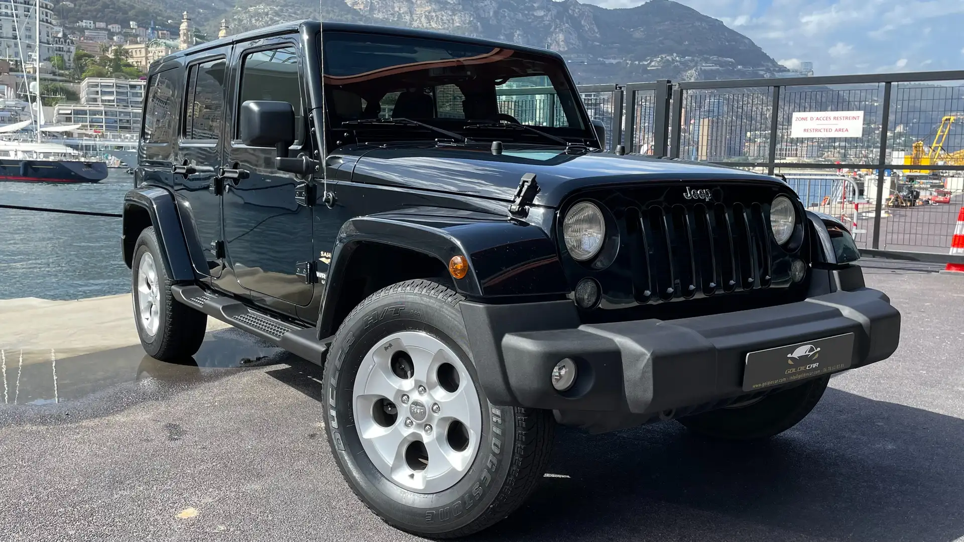 Jeep Wrangler 2.8 CRD 200 Unlimited Sahara A Noir - 1