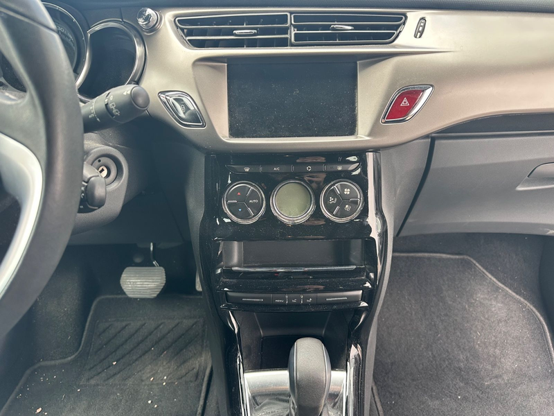 DS Automobiles DS 3 DS 3 So Chic Automatik — photo 12