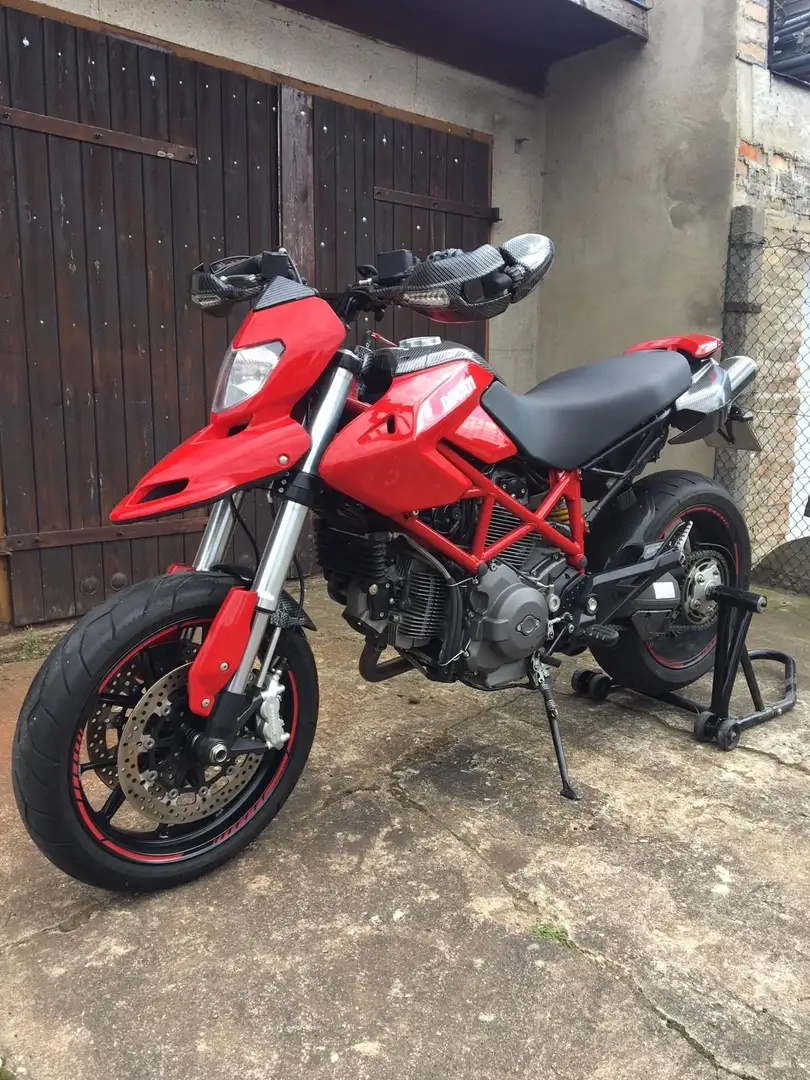 Ducati Hypermotard 796 Rojo - 2