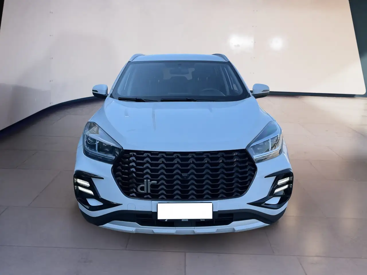 DR Automobiles DR5 2025