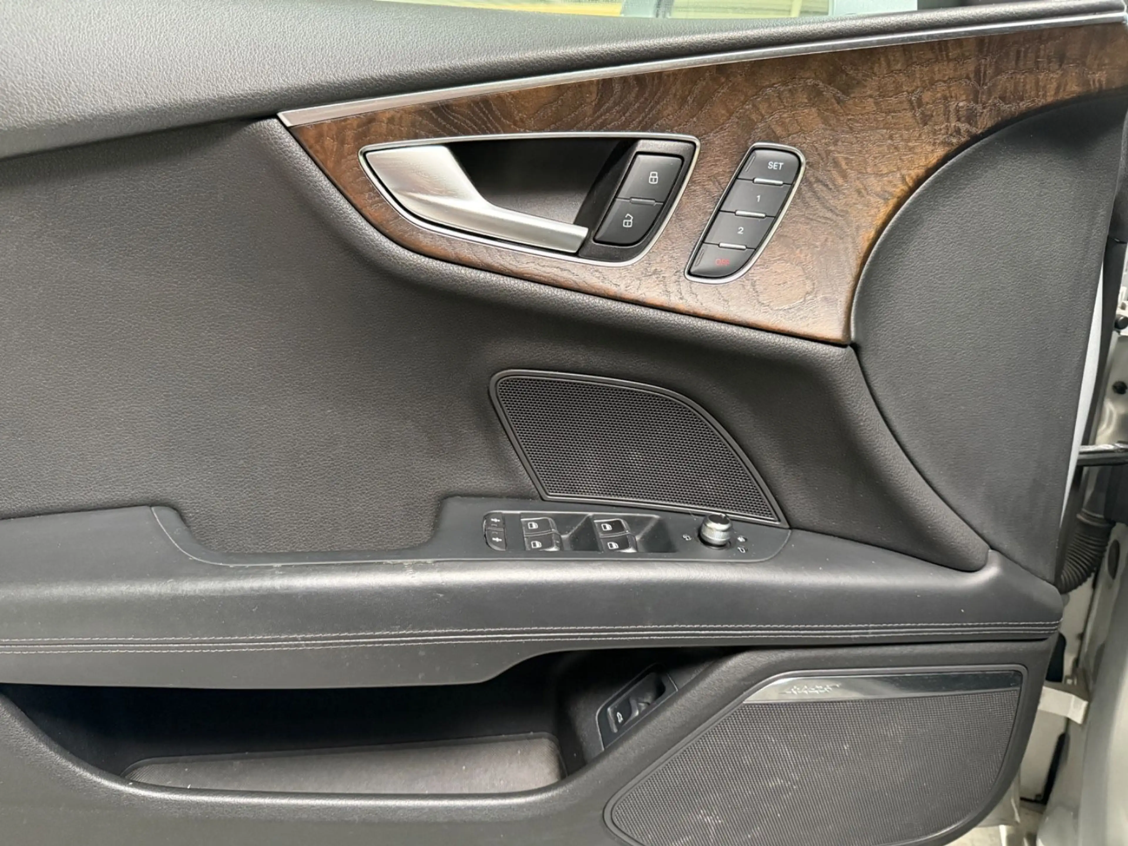 Audi A7 Sportback 2.8 FSI quattro — photo 11