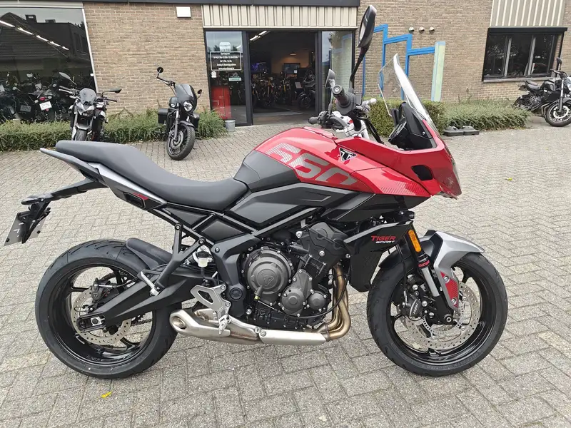 Triumph Tiger Sport - foto 2