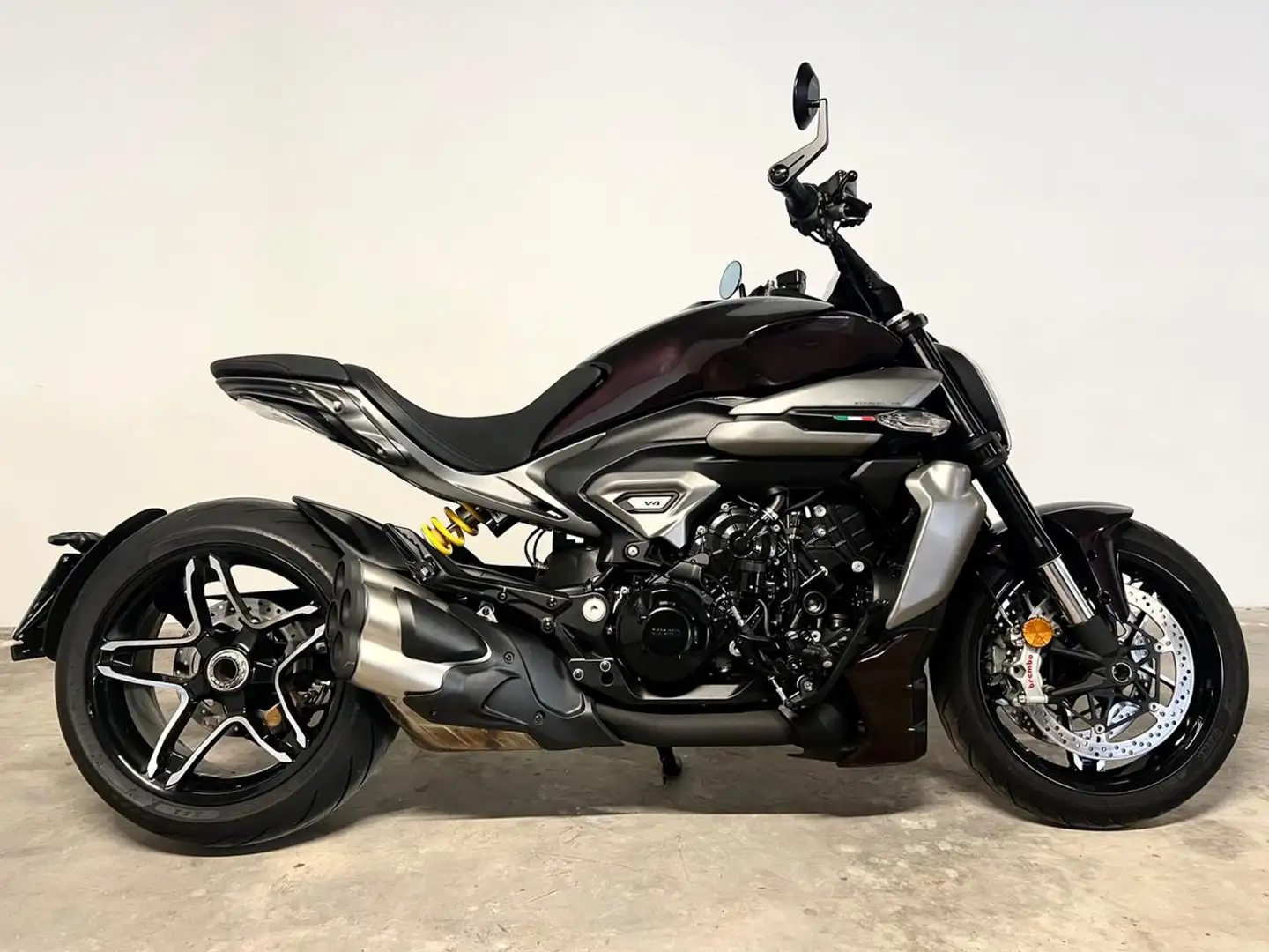 Ducati XDiavel V4 - 1