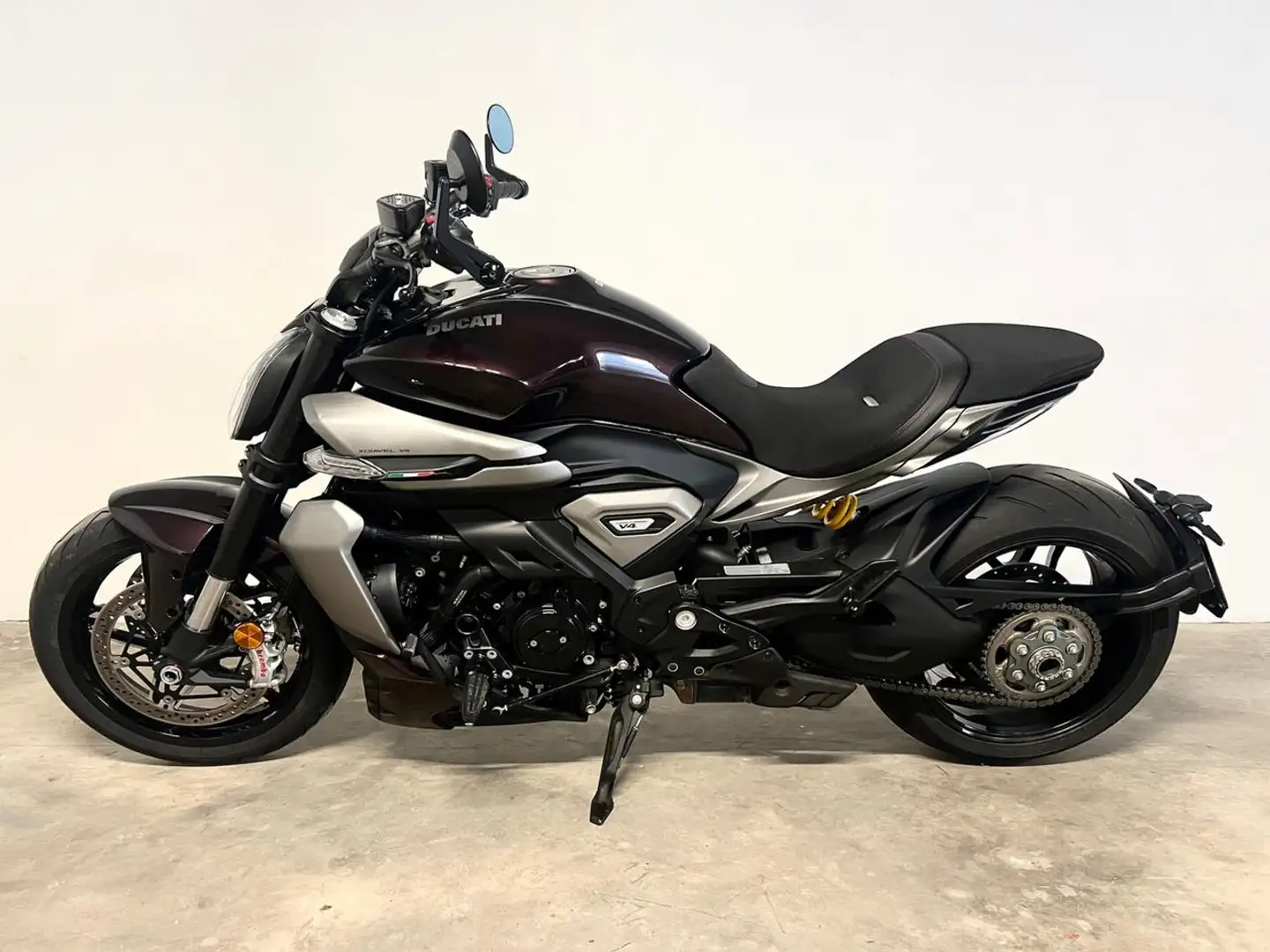 Ducati XDiavel V4 - 2
