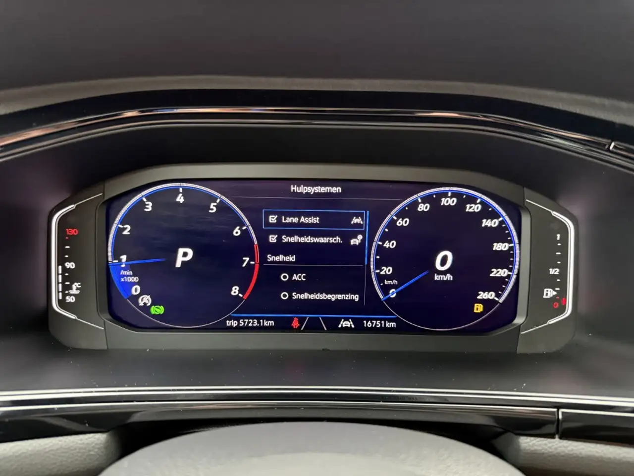 Volkswagen T-Roc 1.5 TSI R-Line black style DSG Panoramadak Carplay, миниатюра 26
