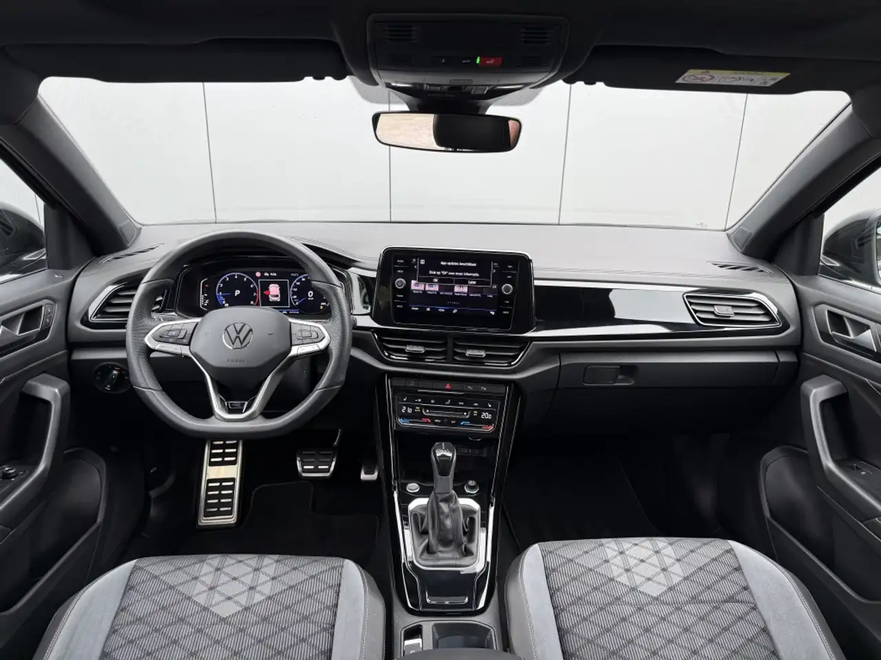 Volkswagen T-Roc 1.5 TSI R-Line black style DSG Panoramadak Carplay, миниатюра 13