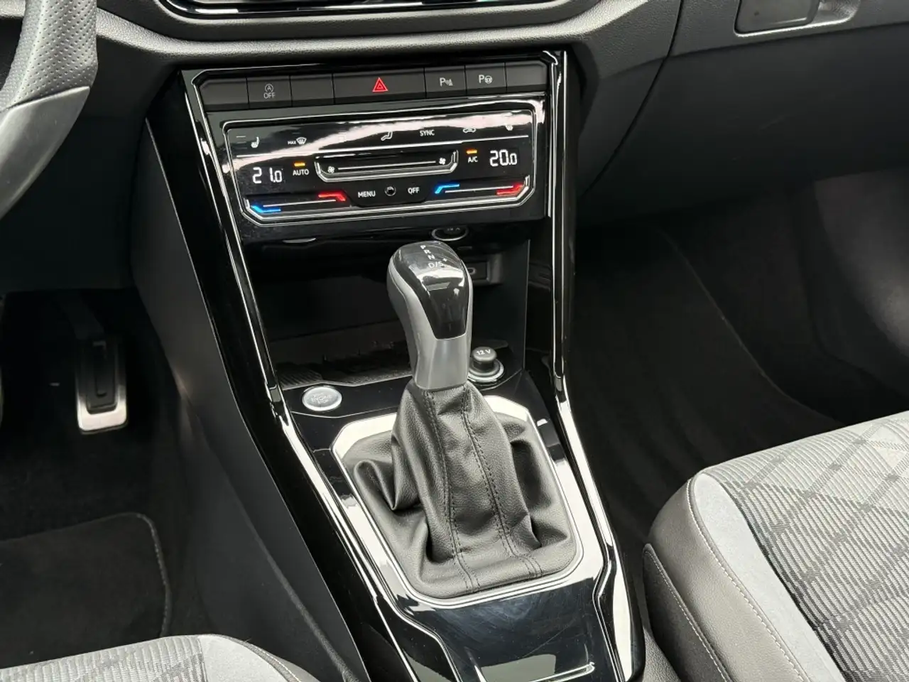 Volkswagen T-Roc 1.5 TSI R-Line black style DSG Panoramadak Carplay, миниатюра 21