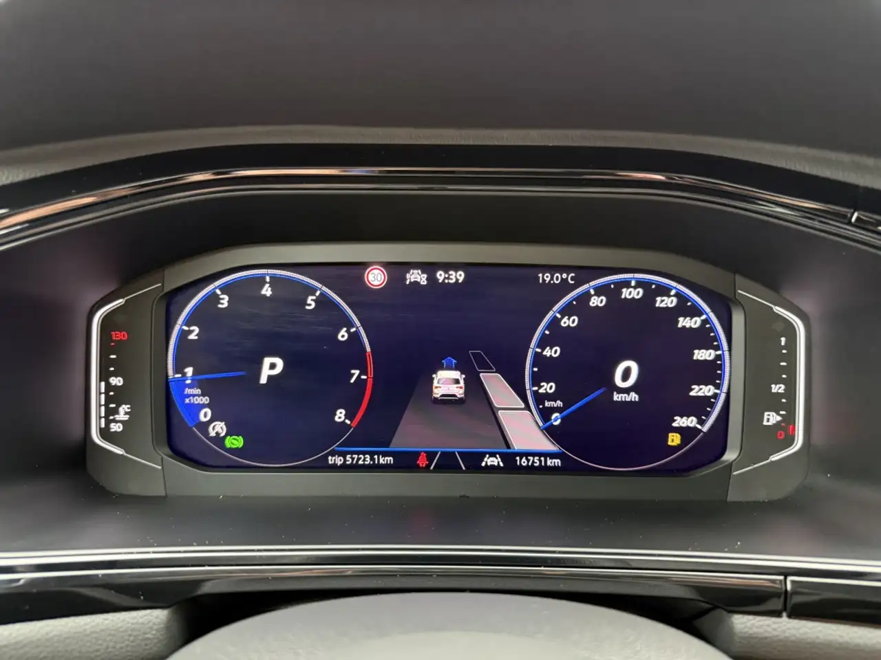 Volkswagen T-Roc 1.5 TSI R-Line black style DSG Panoramadak Carplay, миниатюра 28