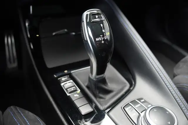 BMW X2 view 30
