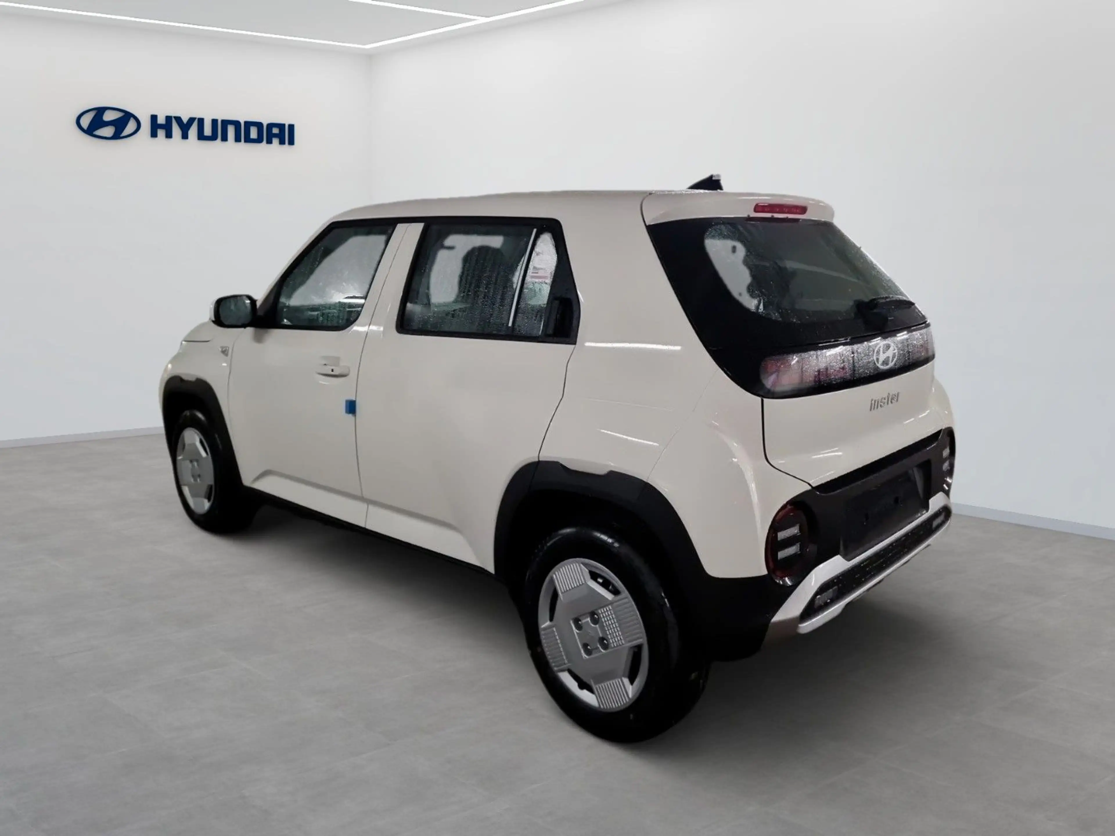 Hyundai Inster 42 kWh Select *Navi*Bluelink* — photo 4