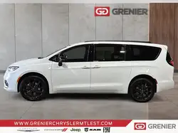 Chrysler Pacifica 2026