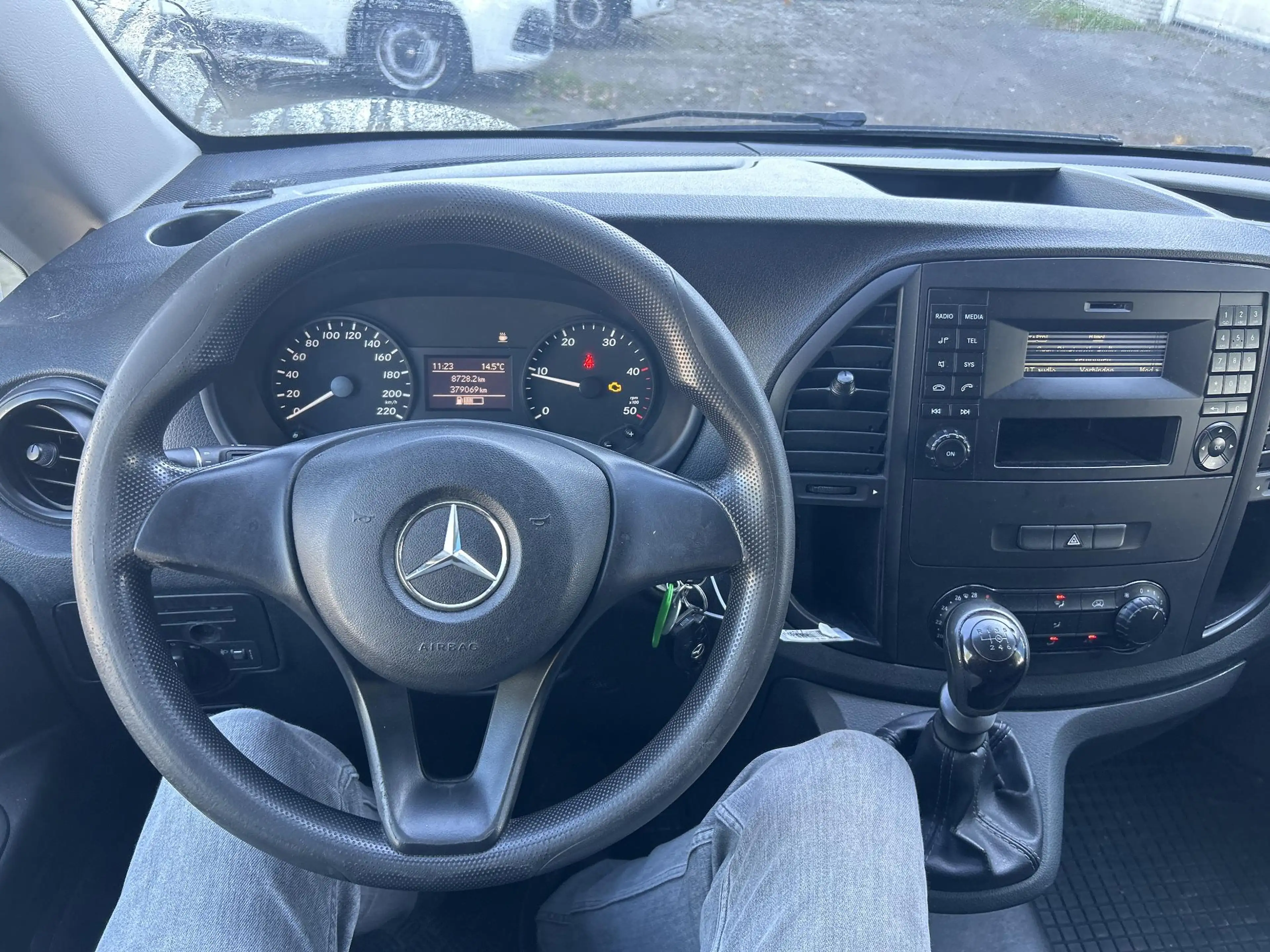 Mercedes-Benz Vito Tourer 109 BlueTEC Base Extra Lang | € 9.950,- NET — photo 9