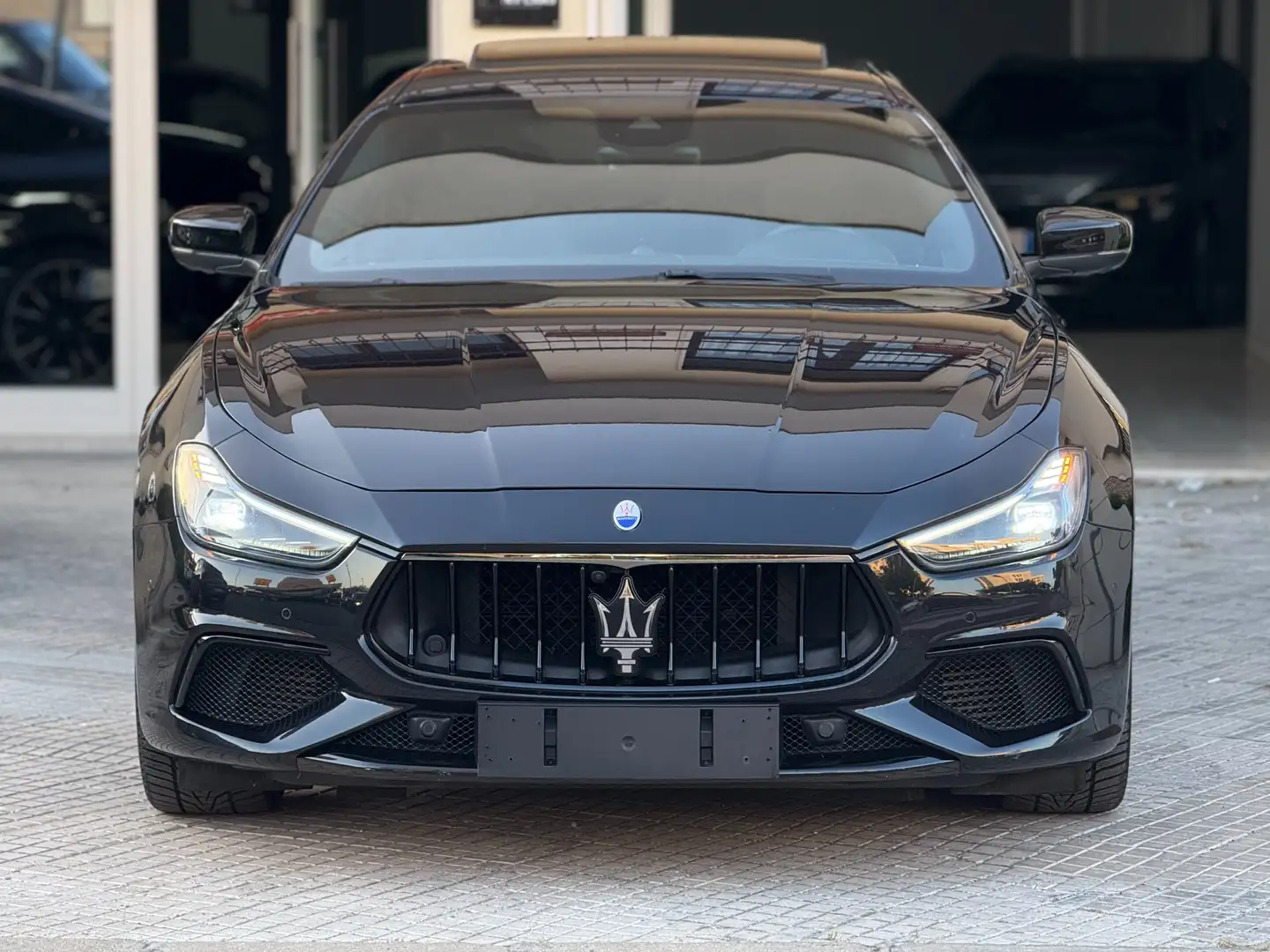 Maserati Ghibli 3.0 V6 ds Gransport 275cv auto my19 Negro - 2