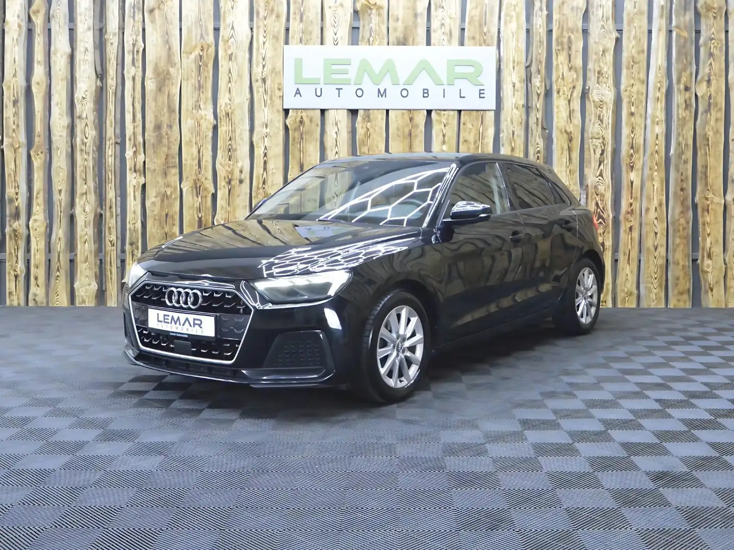 Audi A1 30 TFSI |LED|VC|Klima|SHZ|PDC Schwarz - 1
