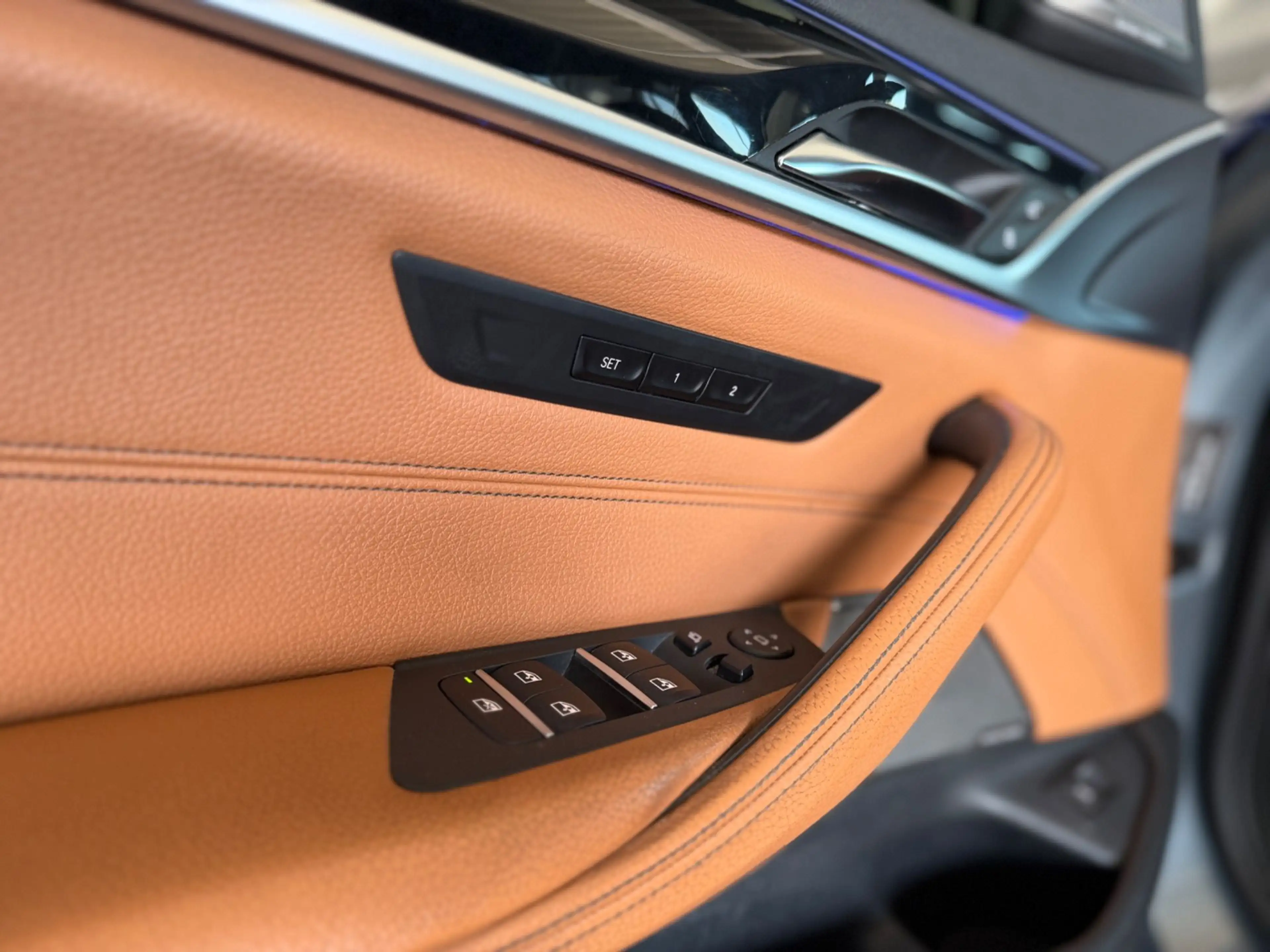 BMW 540 5er - 540 i M Sport M5 Look TYPISIERT — photo 12