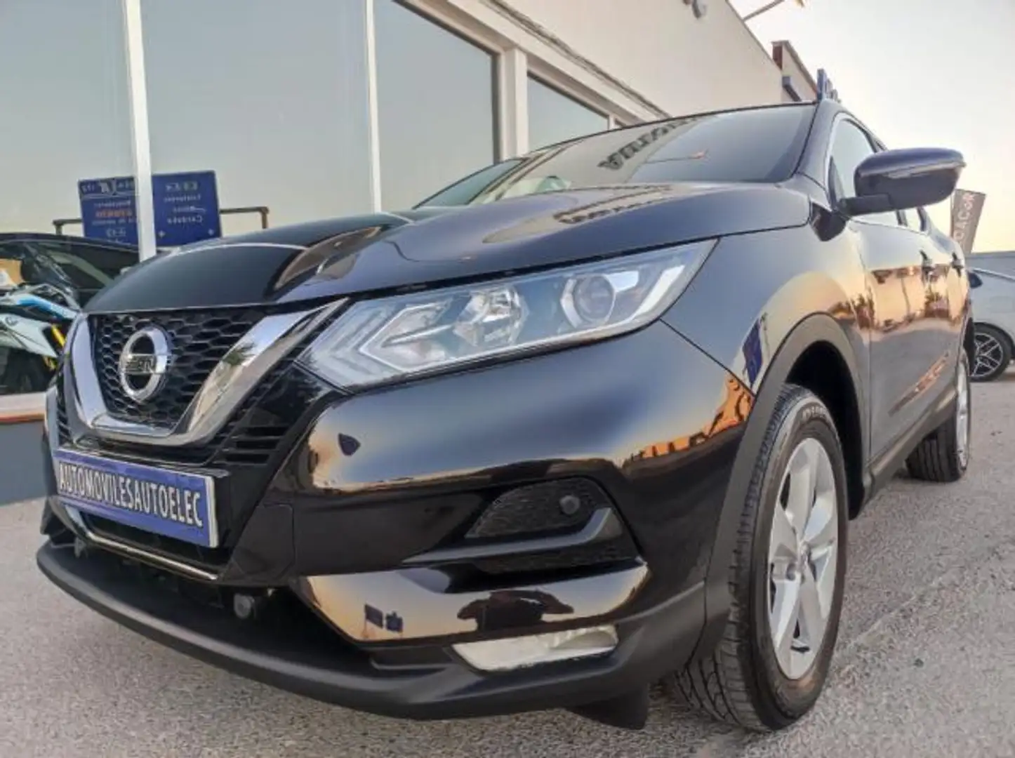 Nissan Qashqai 1.5dCi N-Connecta 4x2 85kW Negro - 2