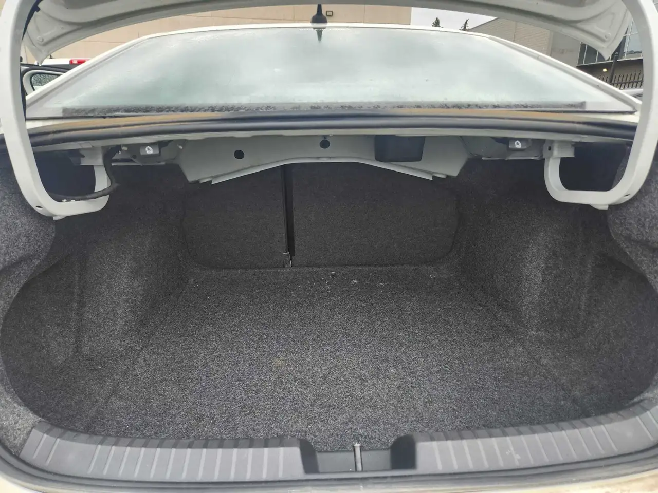 Volkswagen Jetta снимка Volkswagen Jetta