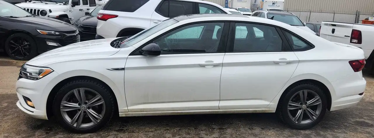 Volkswagen Jetta снимка Volkswagen Jetta