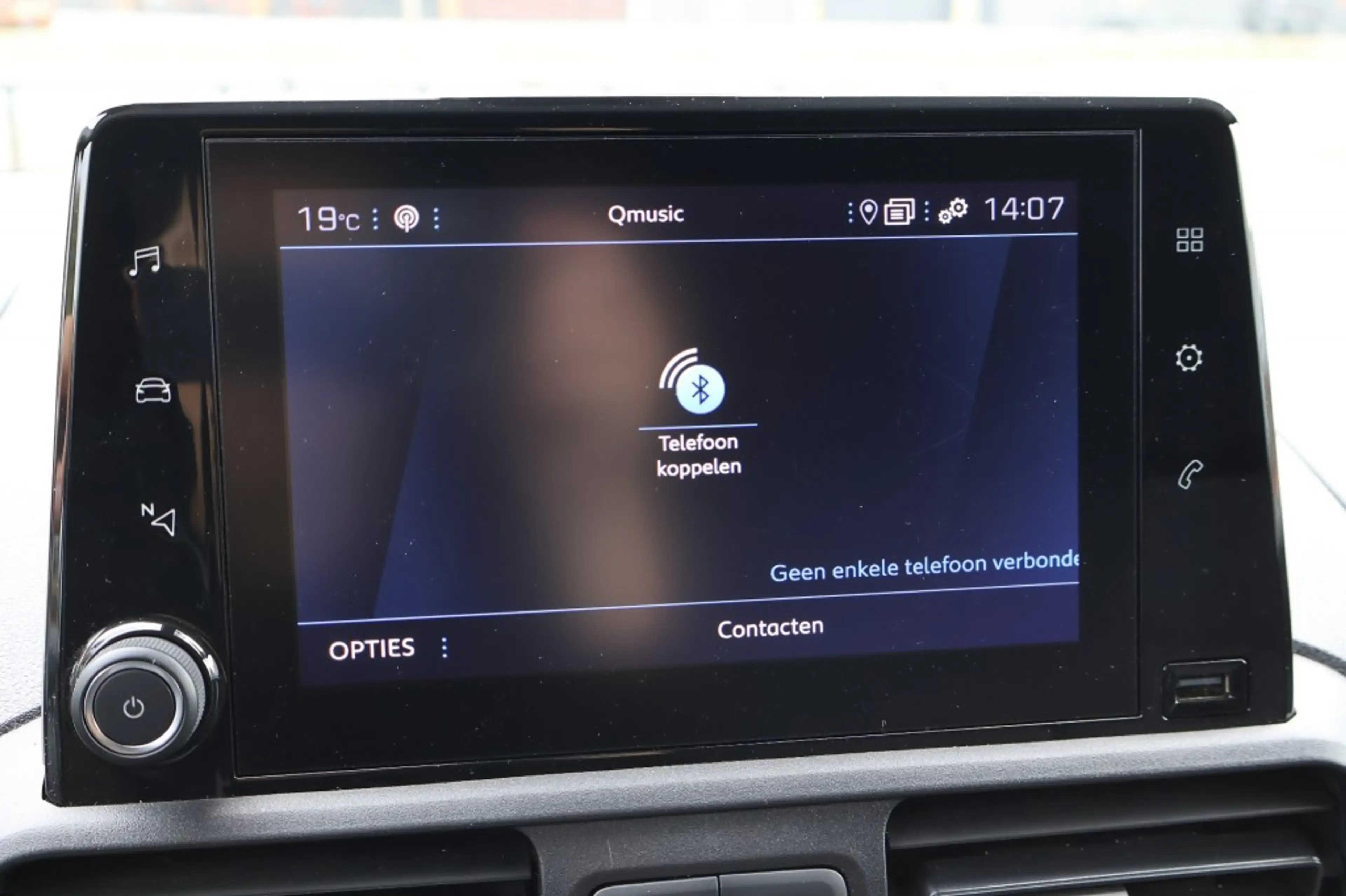 Peugeot Partner 1.5 BlueHDi 100 / Navi / PDC V&A / Camera / Cruise — photo 43