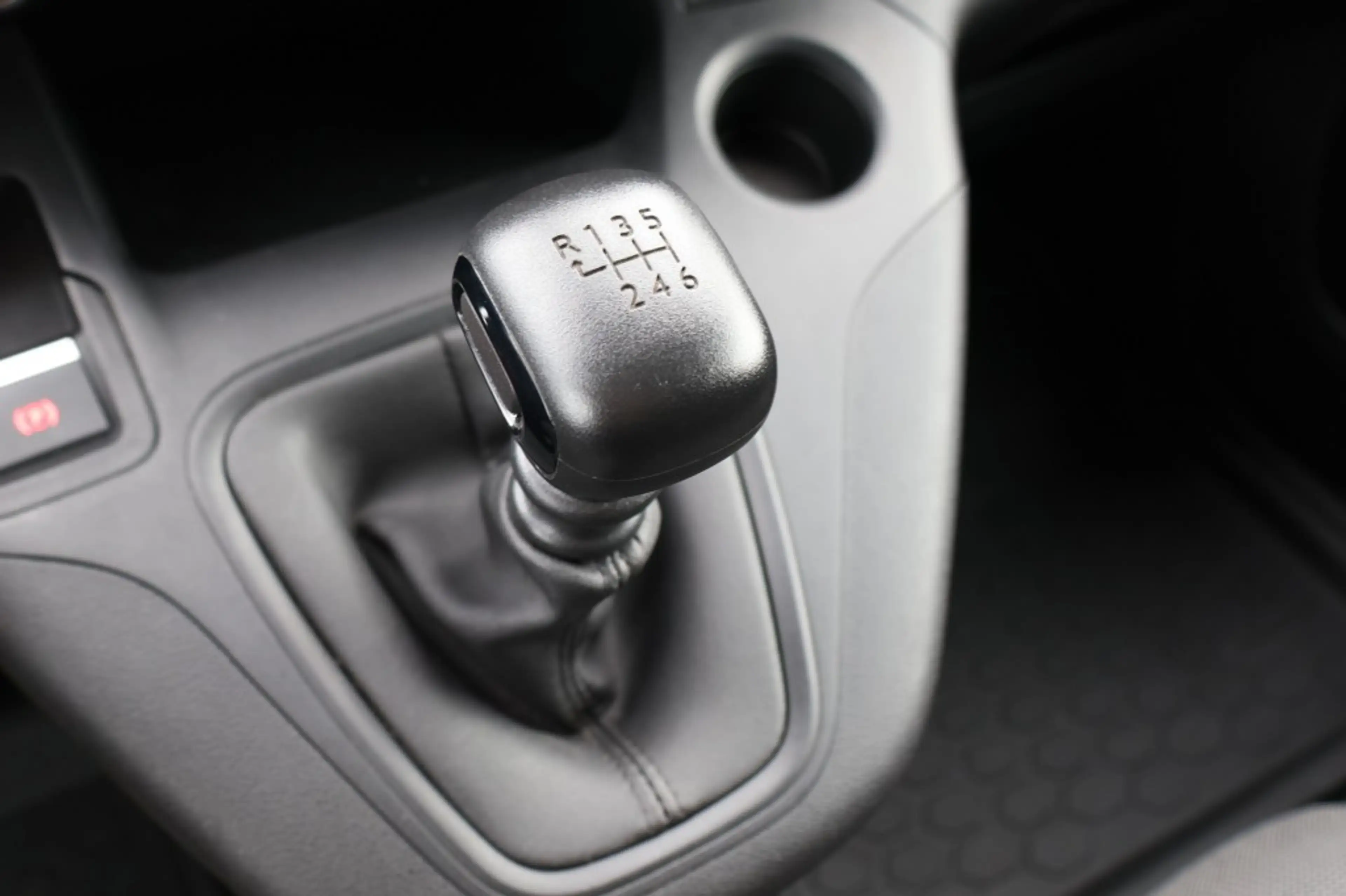 Peugeot Partner 1.5 BlueHDi 100 / Navi / PDC V&A / Camera / Cruise — photo 20