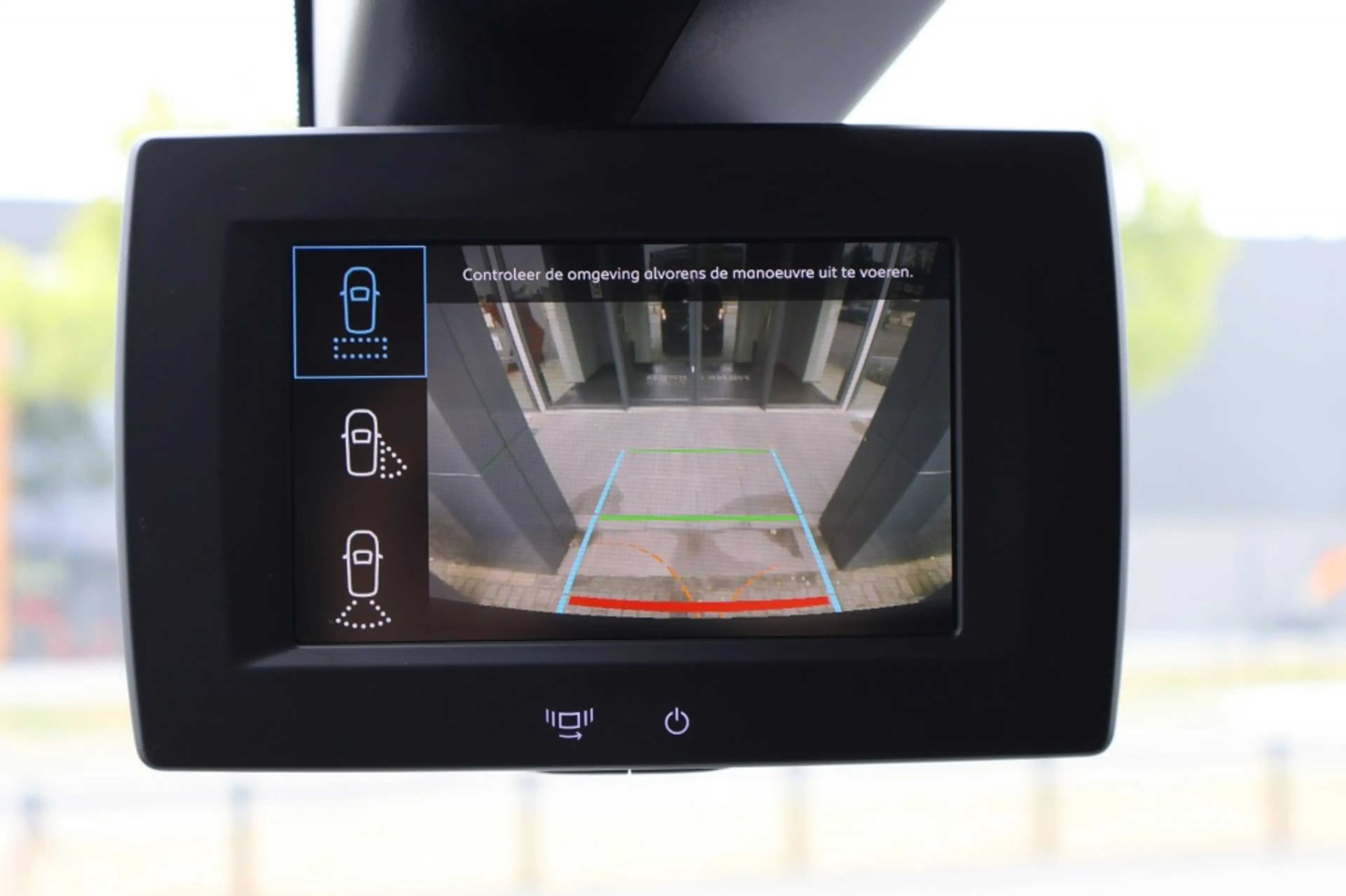 Peugeot Partner 1.5 BlueHDi 100 / Navi / PDC V&A / Camera / Cruise — photo 15
