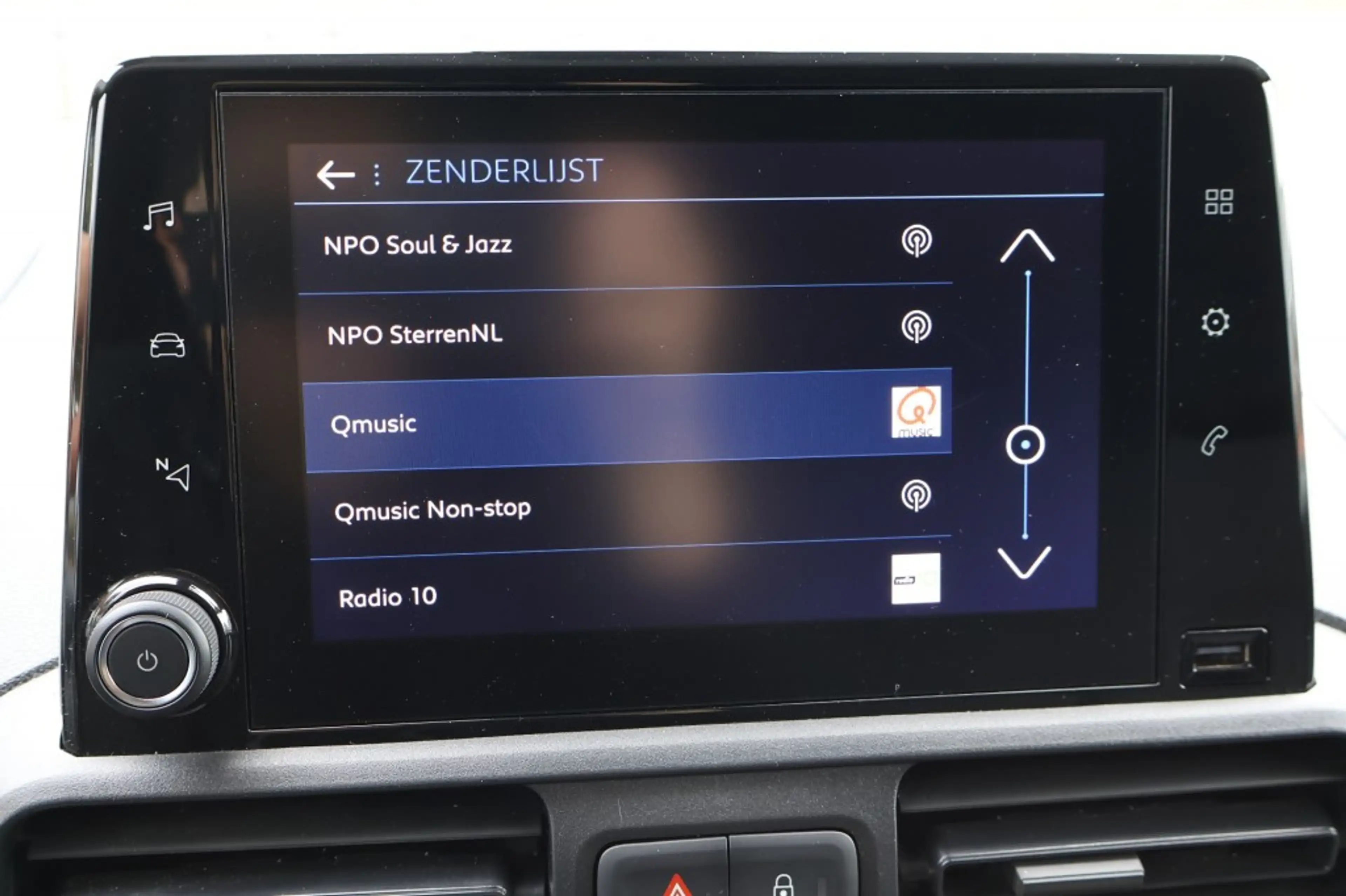 Peugeot Partner 1.5 BlueHDi 100 / Navi / PDC V&A / Camera / Cruise — photo 39