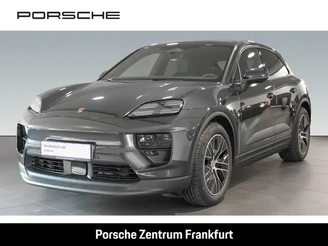 Porsche Macan 4 Surround View BOSE Luftfederung 20 Zoll