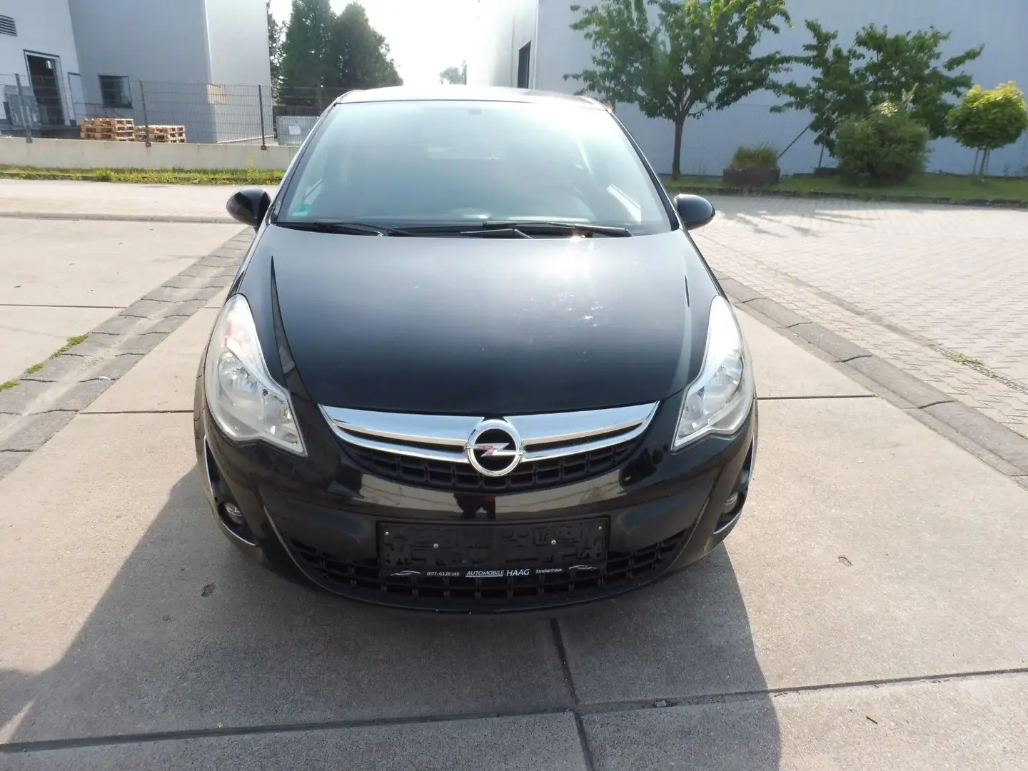 Opel Corsa 1.4 Selection  Satellite 3-türig Euro 5 Zwart - 2