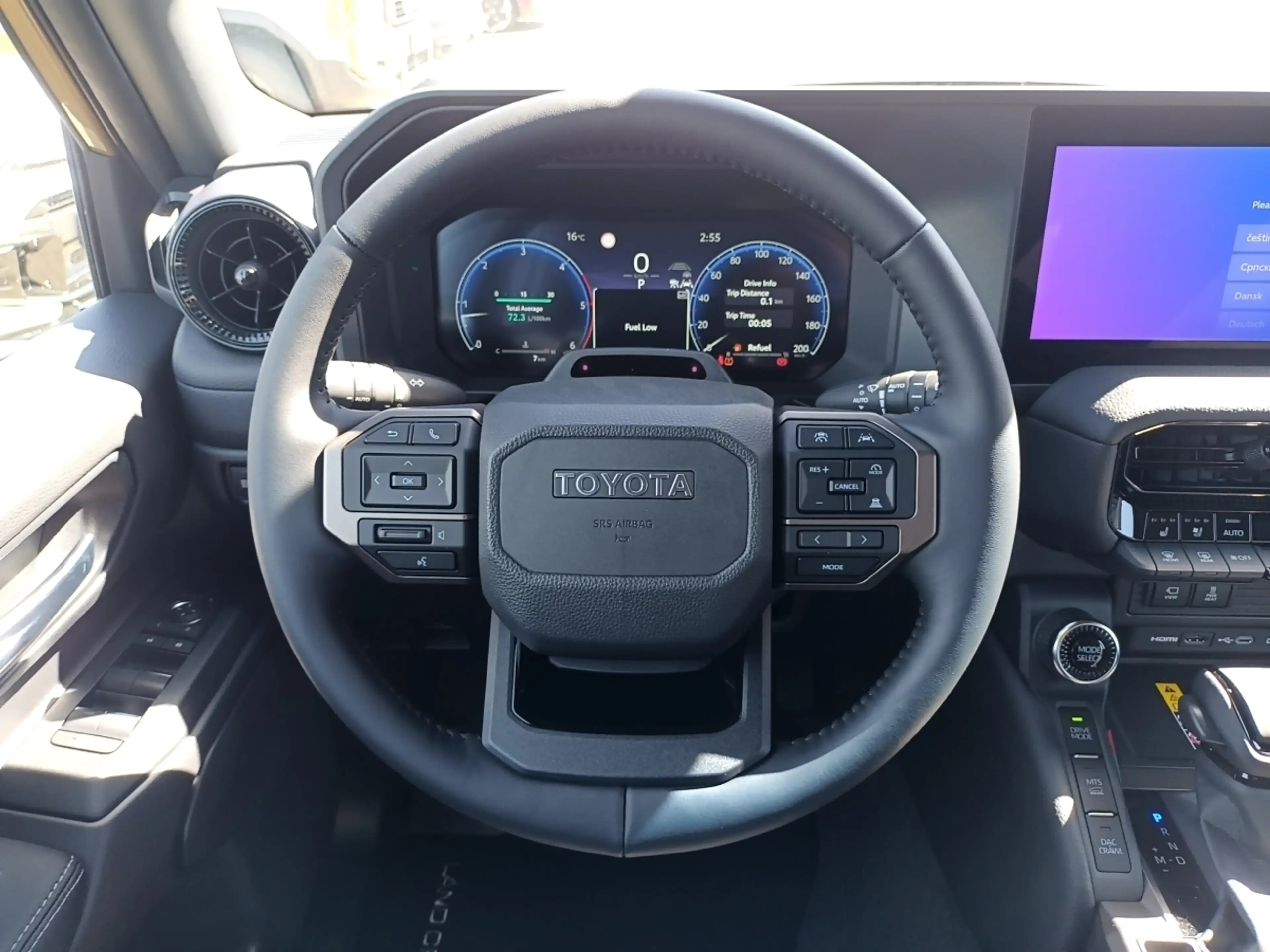 Toyota Land Cruiser 2.8 D4-D Executive 4x4*CARPLAY+LED+DAB+NAVI+PDC* — photo 8