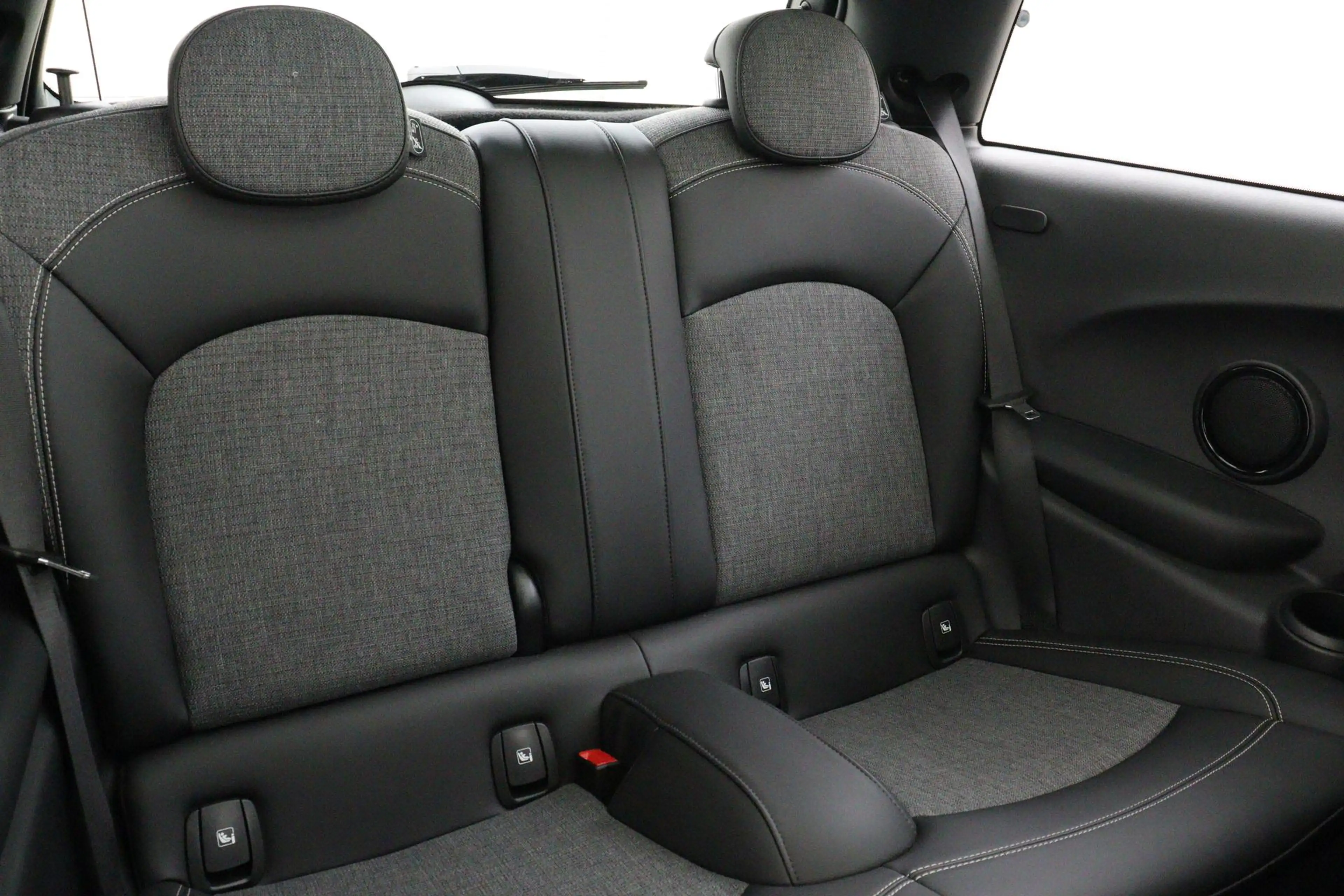MINI John Cooper Works 1.5 ONE COOPER -PANO.DAK|CRUISE|PDC|KEYLESS|STOELV — photo 14