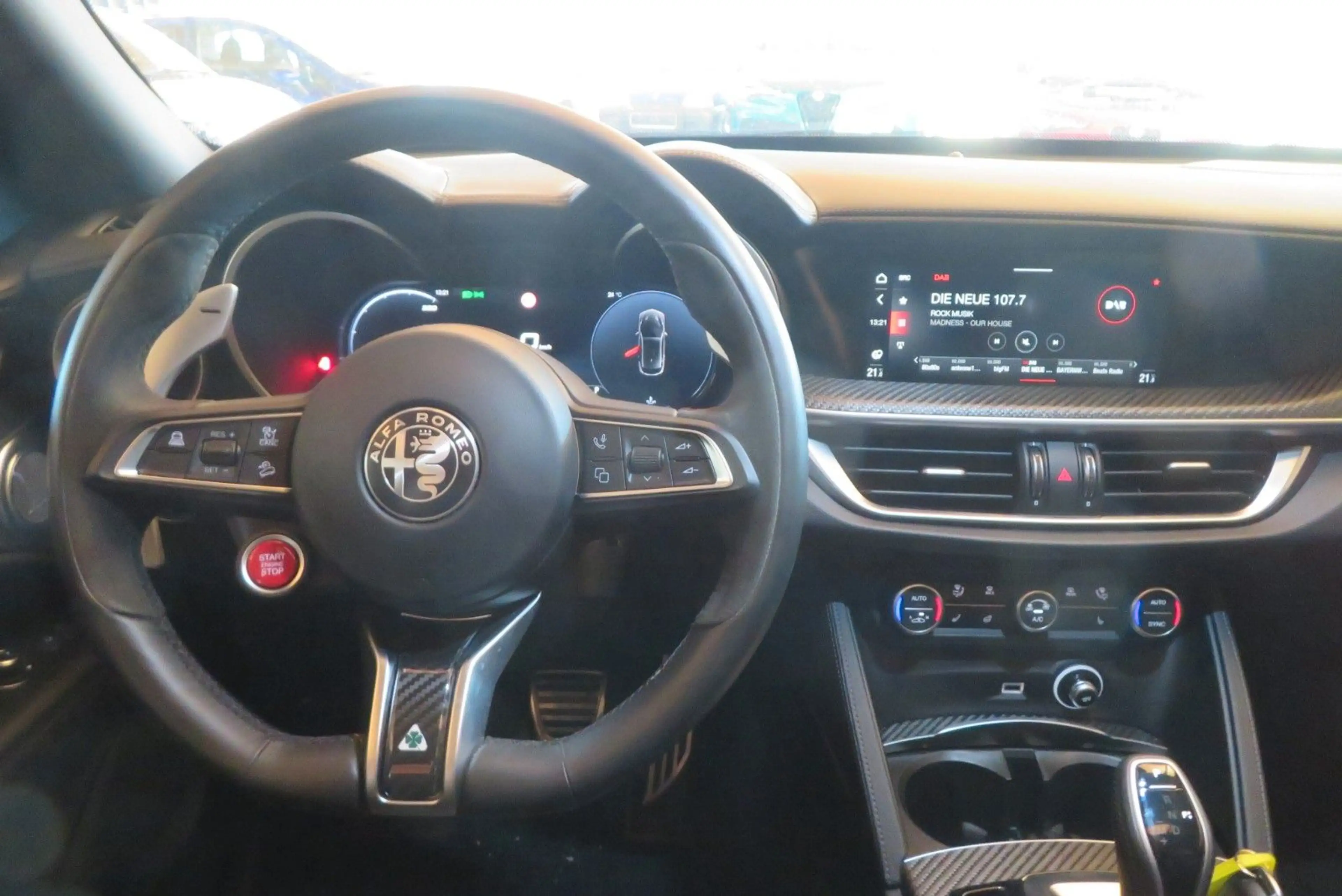 Alfa Romeo Stelvio Quadrifoglio Q4 2.9 Bi-Turbo *Schiebed.* — photo 9