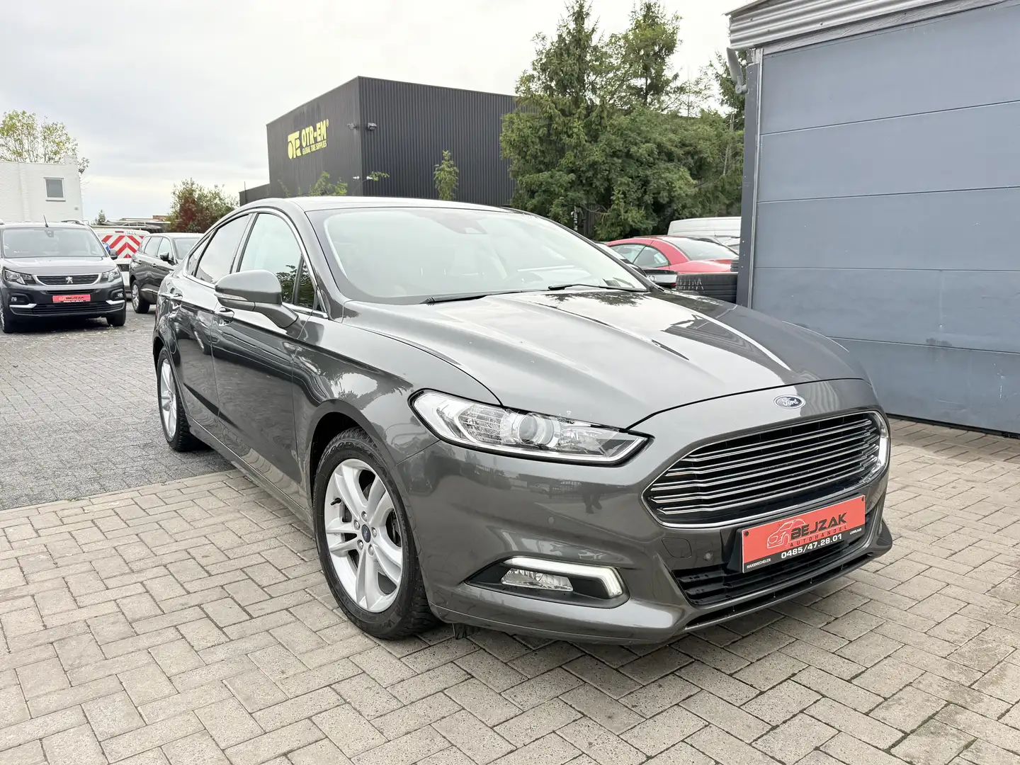 Ford Mondeo Mondeo 1.5i Autm Business Edition Nieuwstaat - 1