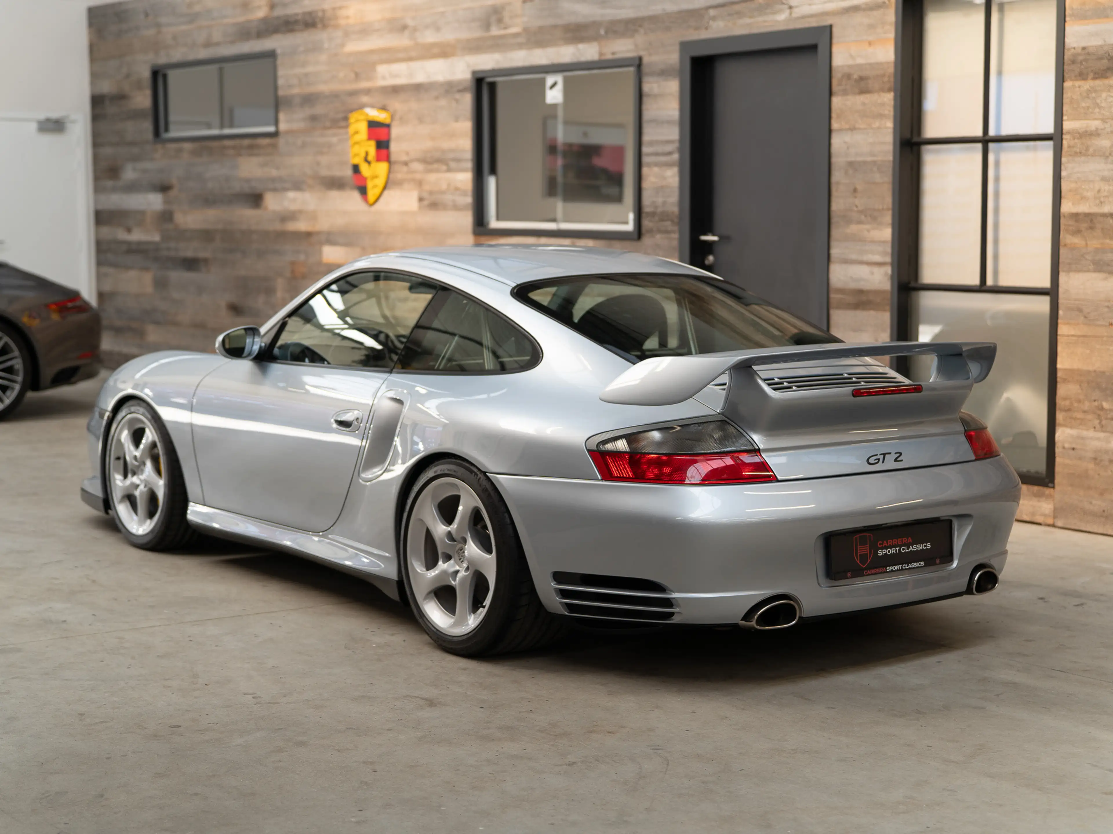 Porsche 996 911 GT2 - 19.000km - First paint - Belgian car