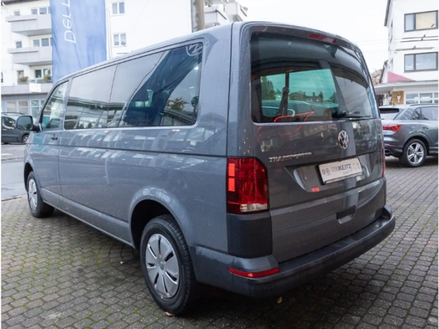 Volkswagen Transporter T6 Kombi EcoProfi lang +KLI+PDC+NAV+ Grau - 2