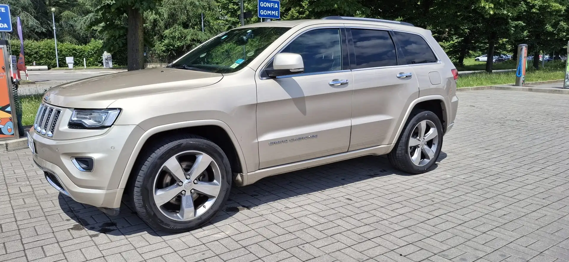 Jeep Grand Cherokee Grand Cherokee IV 3.0 crd V6 Overland 250cv  E6 Beige - 2