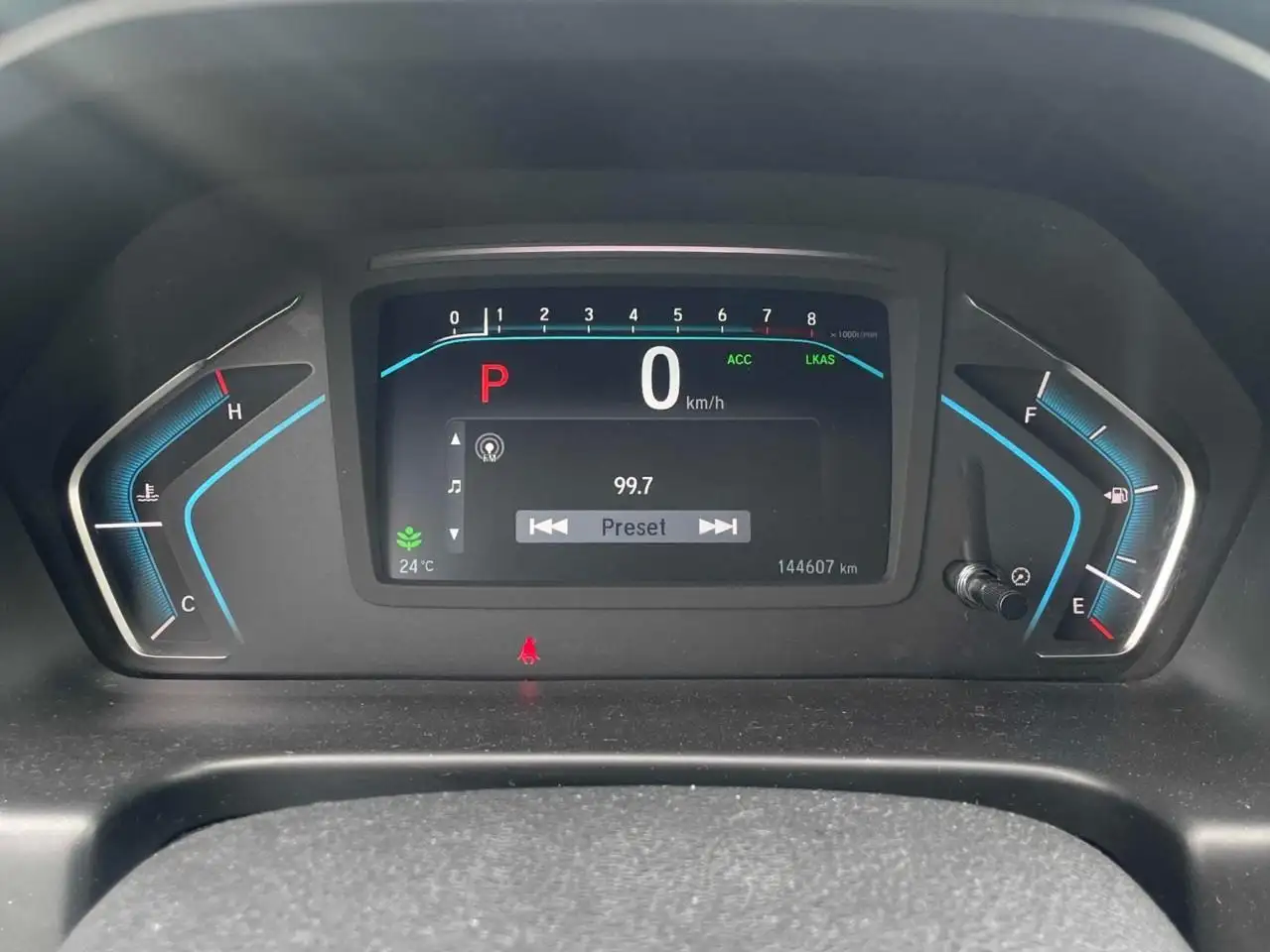 Honda Odyssey снимка Honda Odyssey