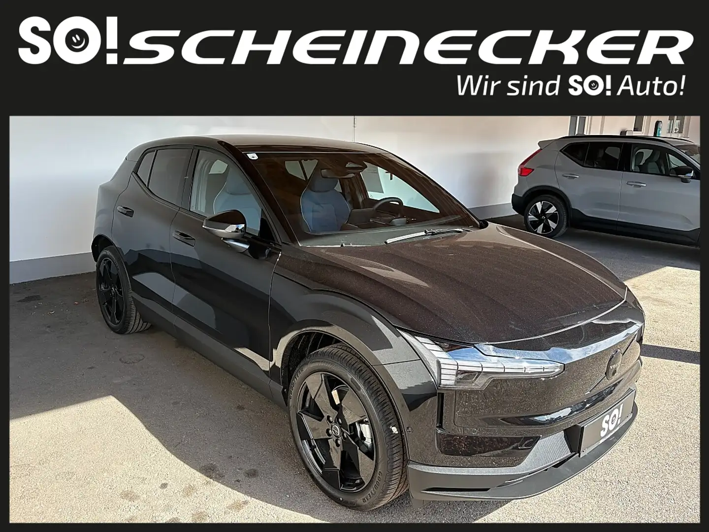 Volvo EX30 Single Motor Extended Range 69kWh Black Edition... Schwarz - 1