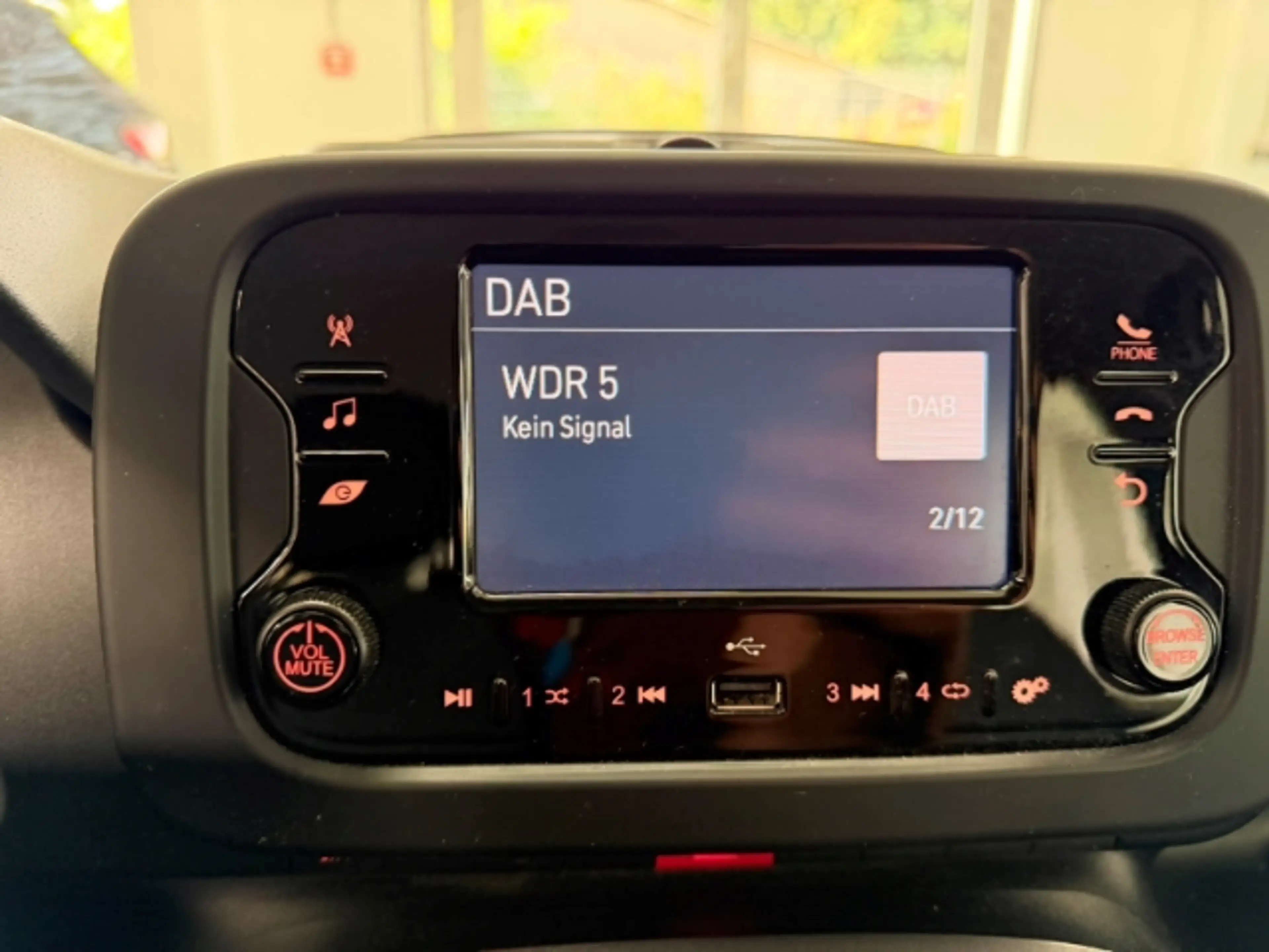Fiat Panda Hybrid 1.0 GSE DAB Klima BT eFH — photo 14