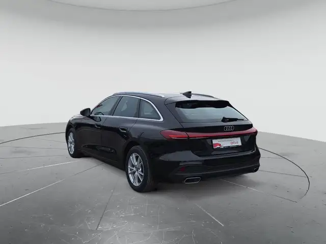 Audi A5 view 3