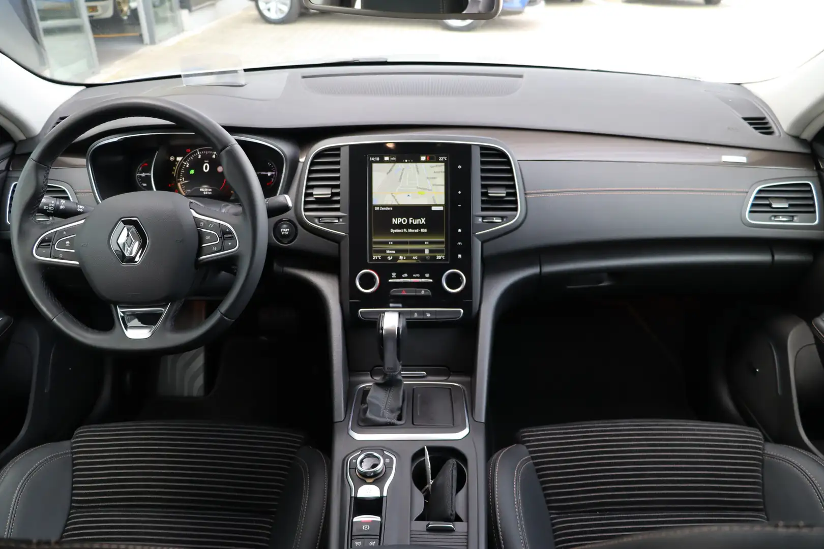 Renault Talisman 1.6 TCe Intens Automaat | Adap. Cruise | HUD | Bos Grau - 2