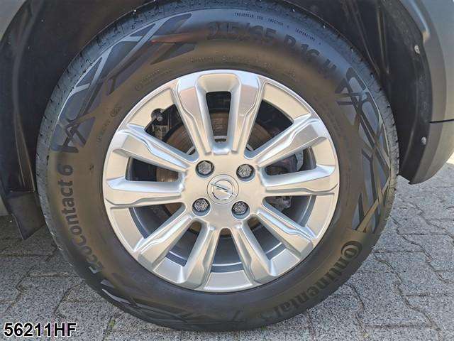 Opel Mokka E