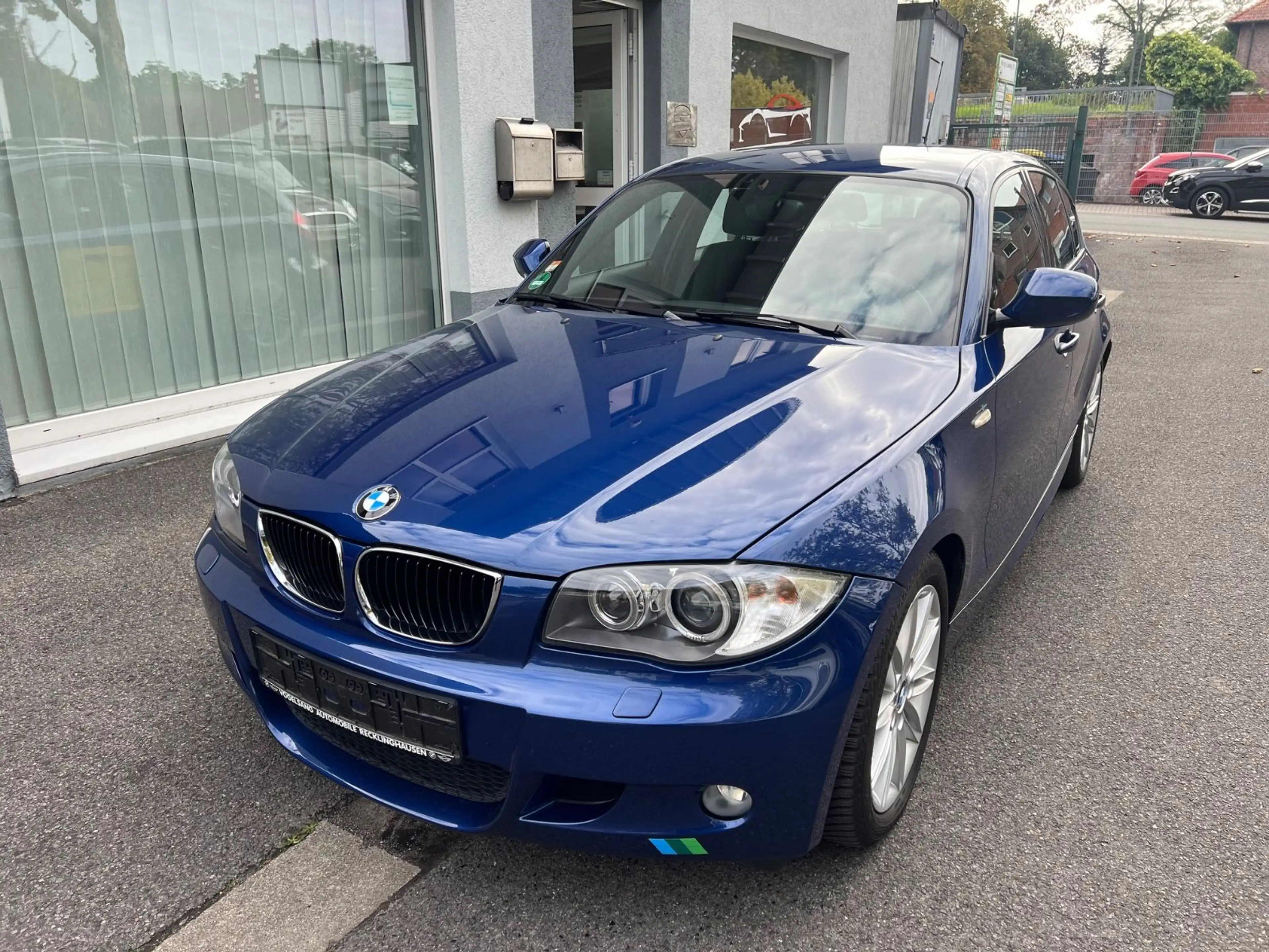BMW 118 i Sport-Paket M"1.Hand"Lückenlos Scheckheft" — photo 3