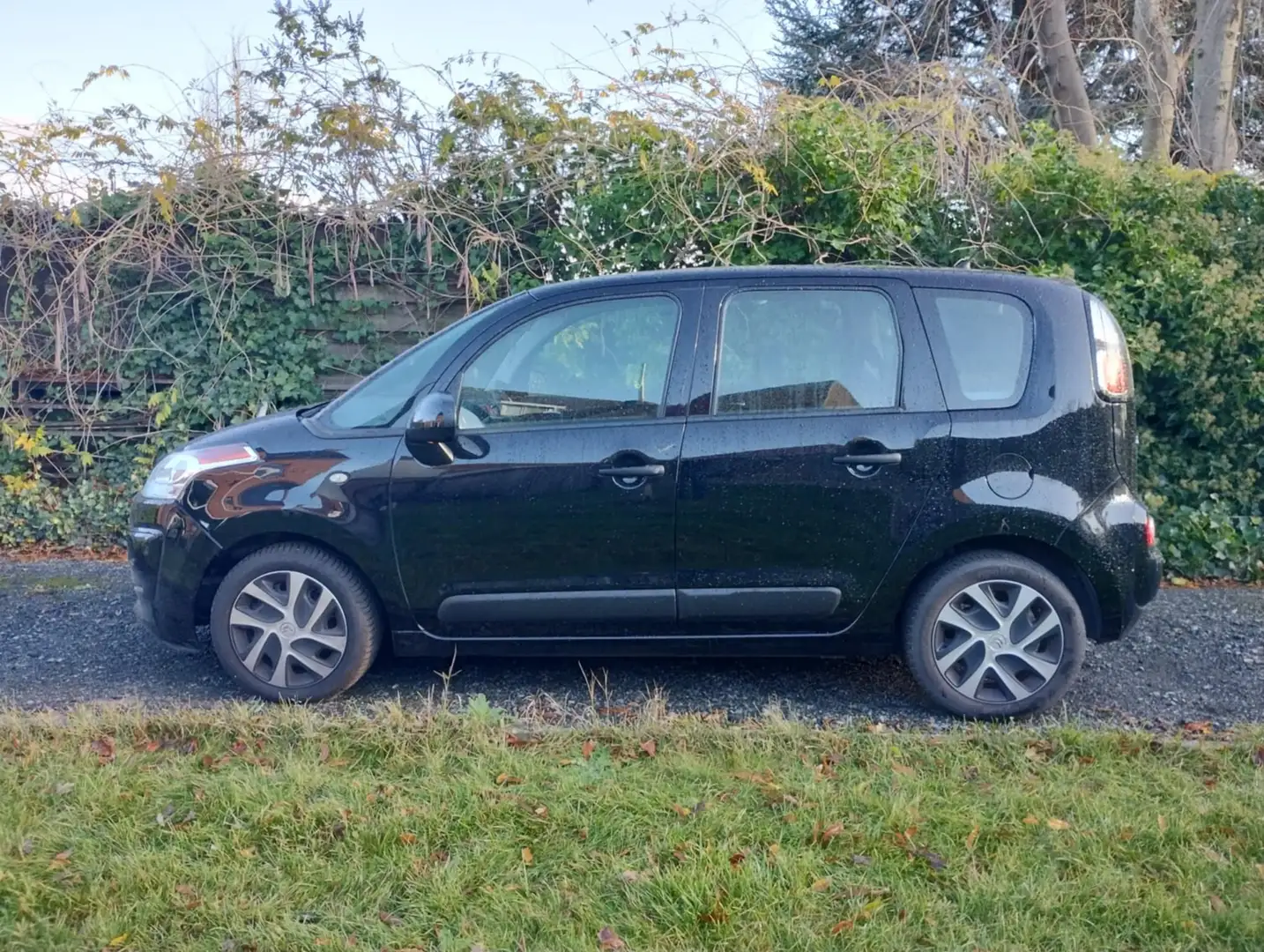 Citroen C3 Picasso C3 Picasso VTi 95 Attraction Black - 1