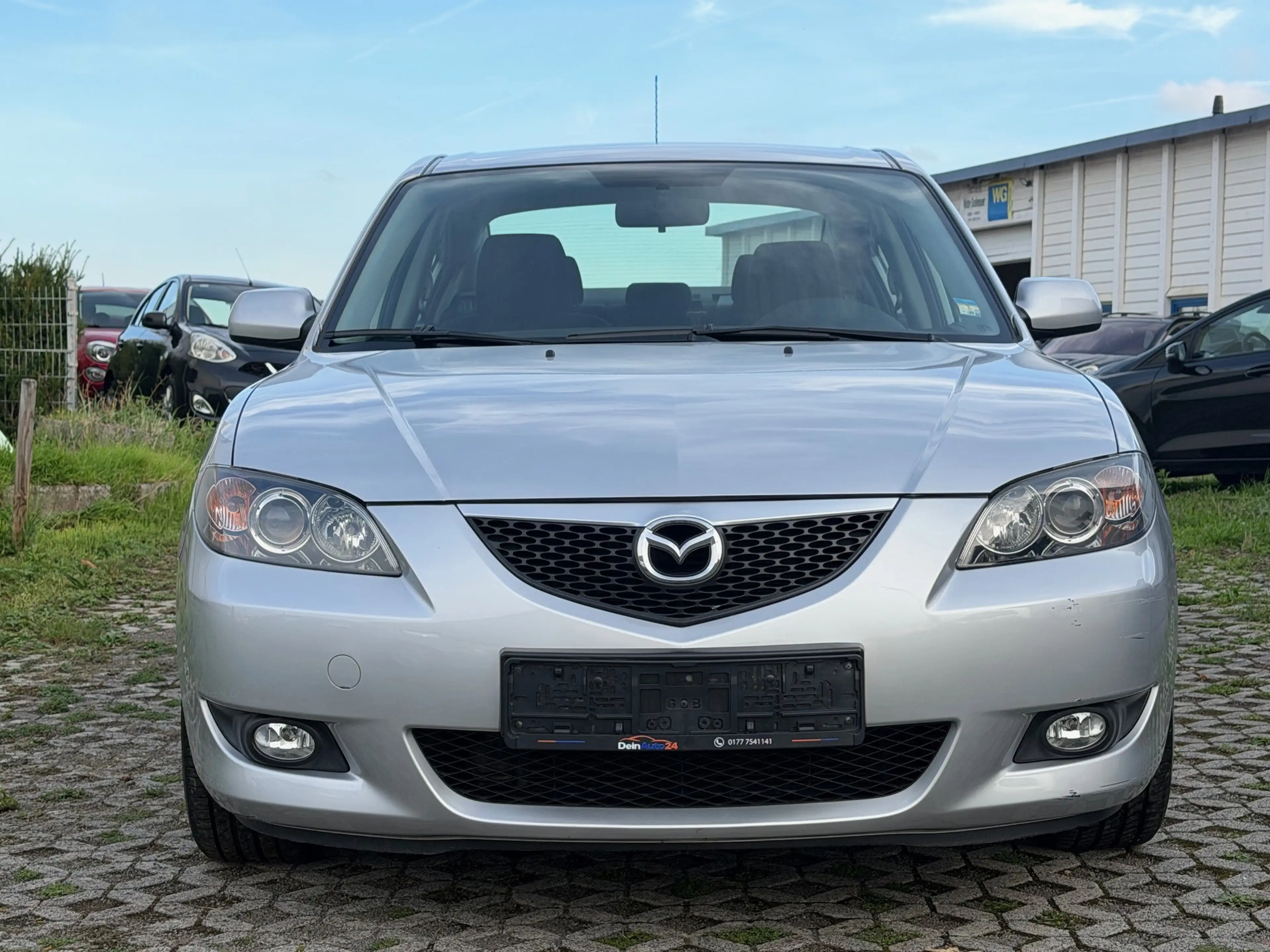 Mazda 3 1.6 Active Automatik TÜV neu 1.HD ZV Klima — photo 2