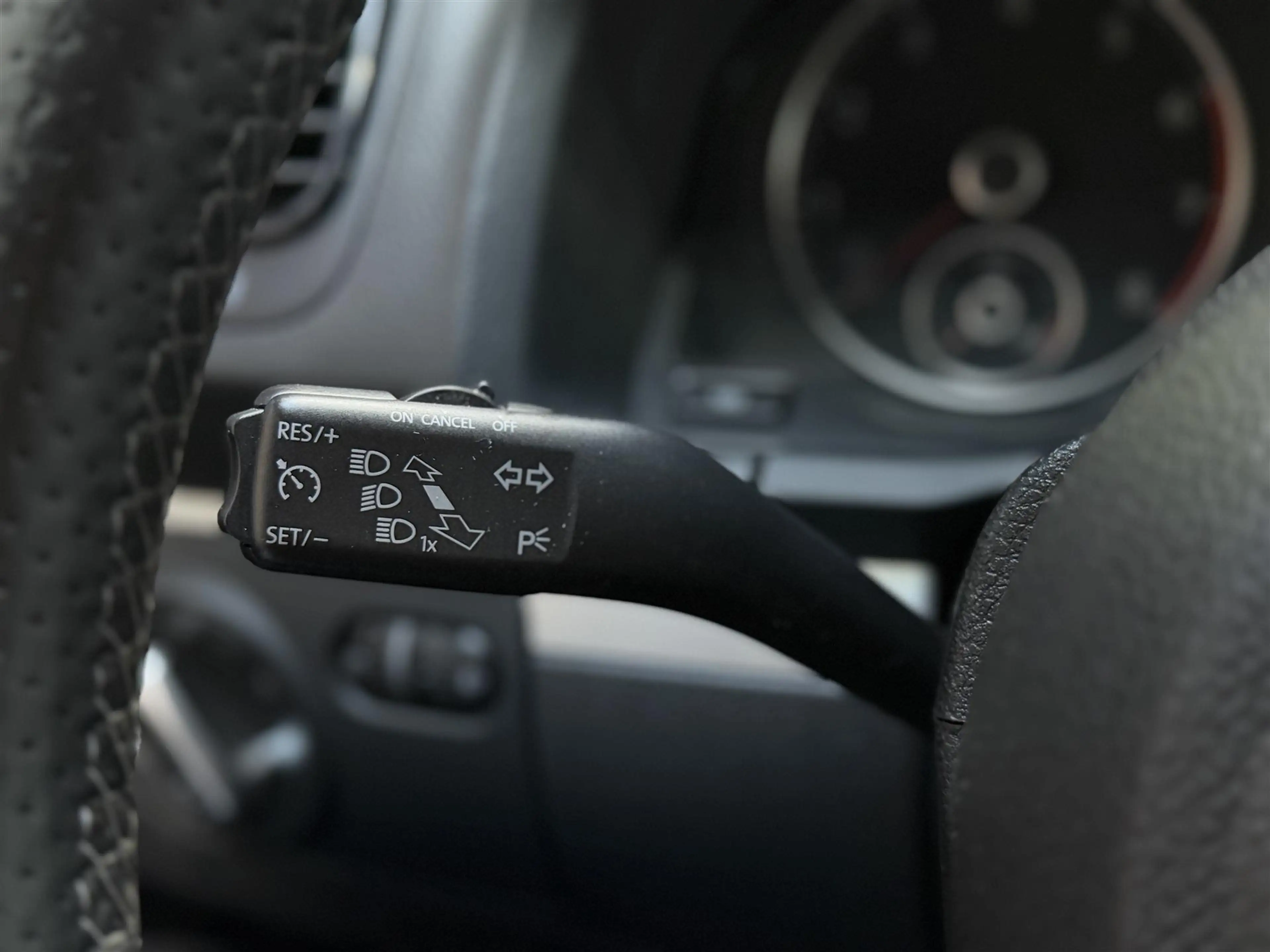 Volkswagen Scirocco 1.4 TSI Edition | Dak | Navi | Cruise | Clima — photo 17