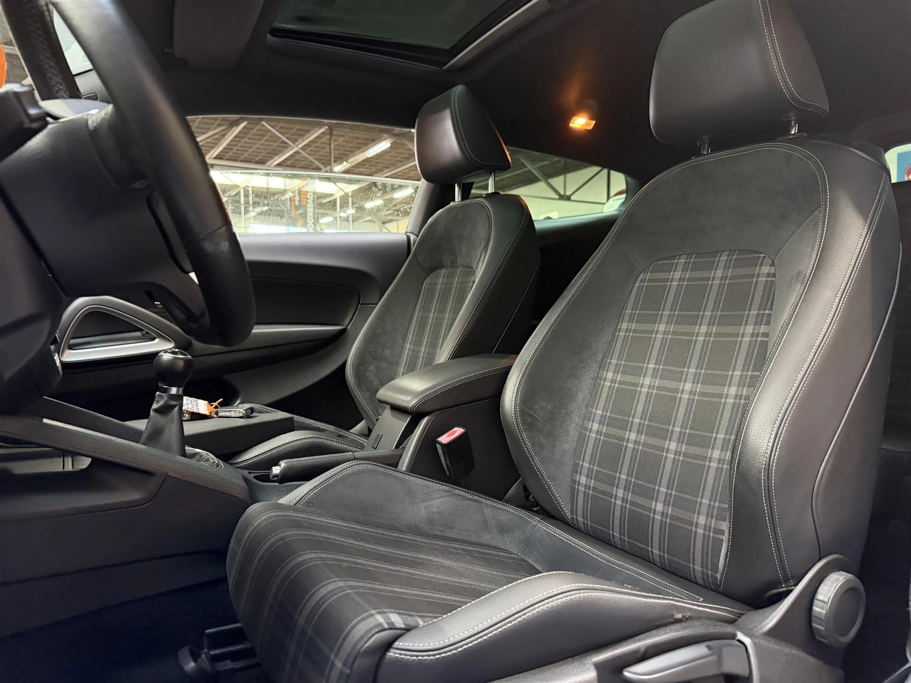 Volkswagen Scirocco 1.4 TSI Edition | Dak | Navi | Cruise | Clima — photo 13