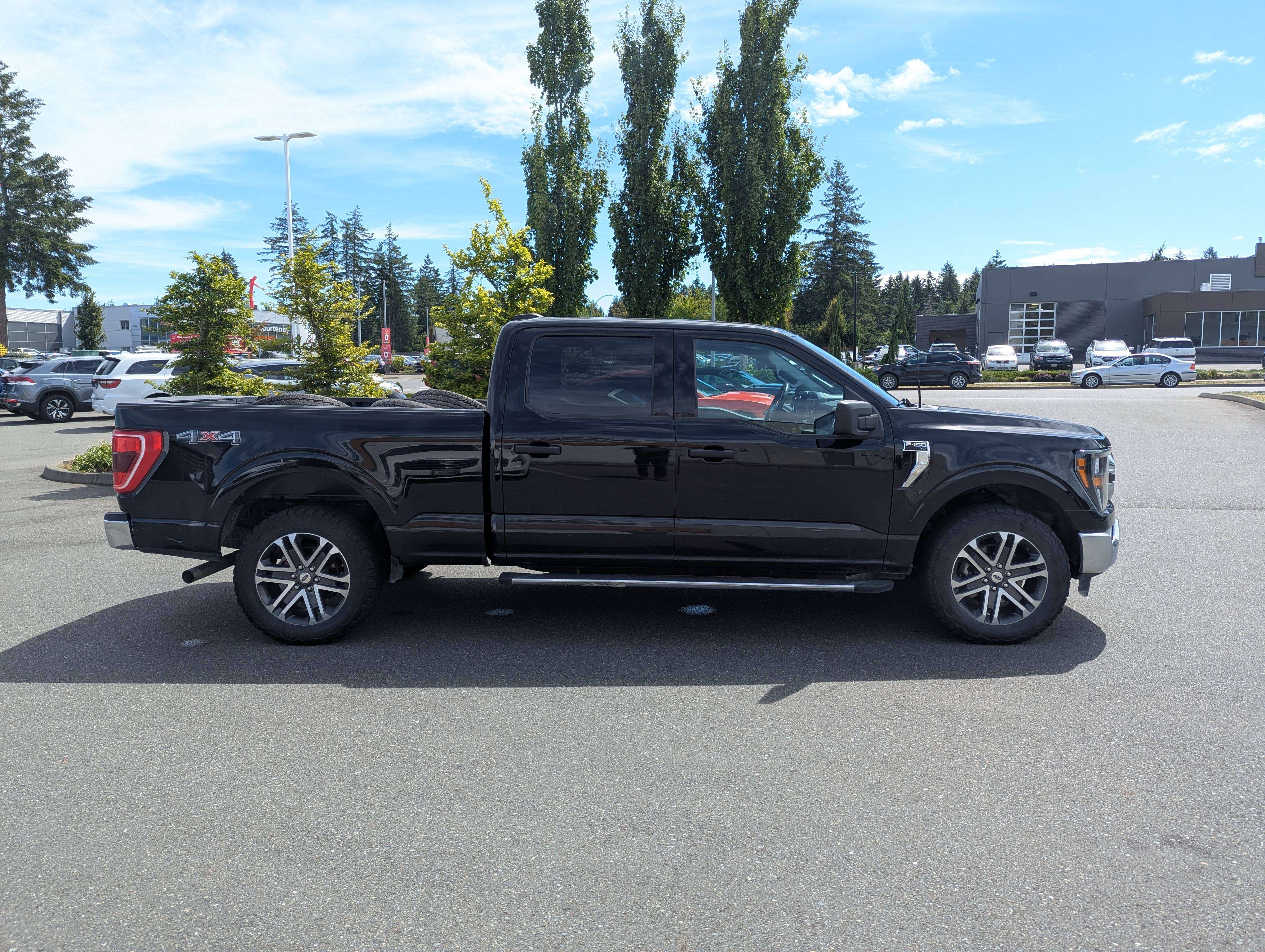 2023 Ford F-150 XLT - 3.5L V6 EcoBoost, Crew Cab, 6.5' Bed, 4x4 — снимка 1