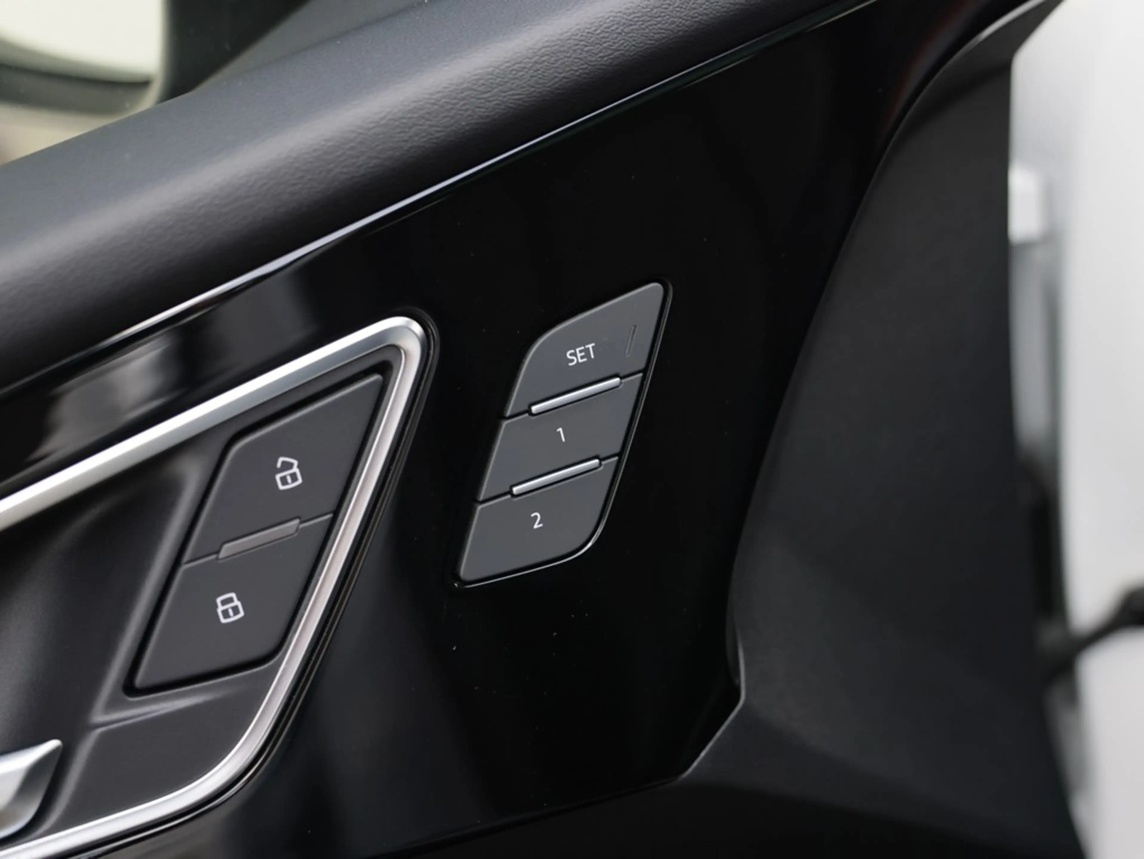 Audi Q4 e-tron Sportback 50 e-tron quattro — photo 11